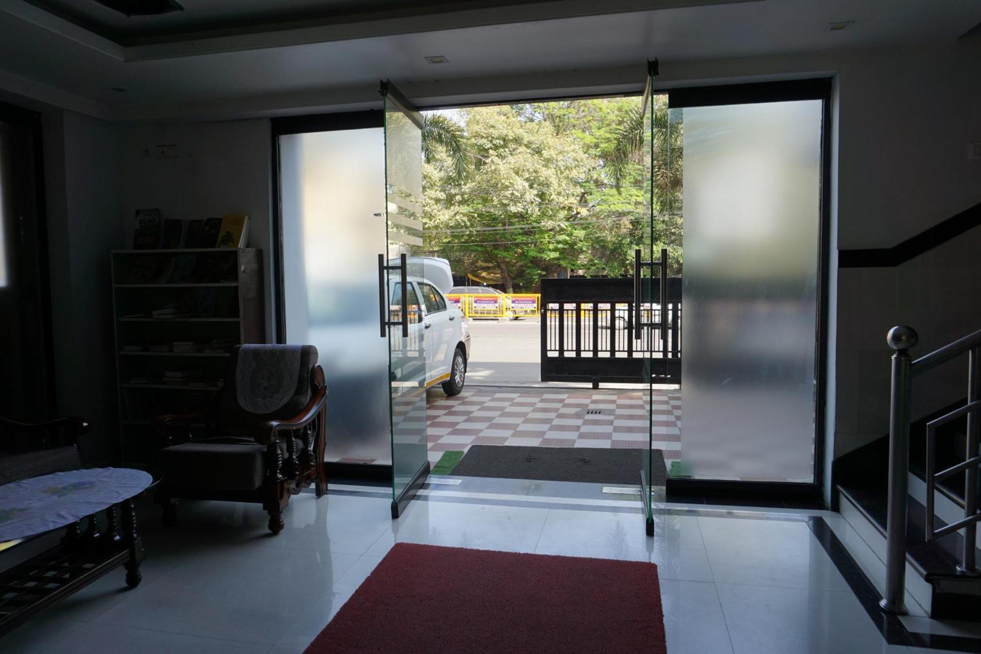 Kingscross Residency Hotel