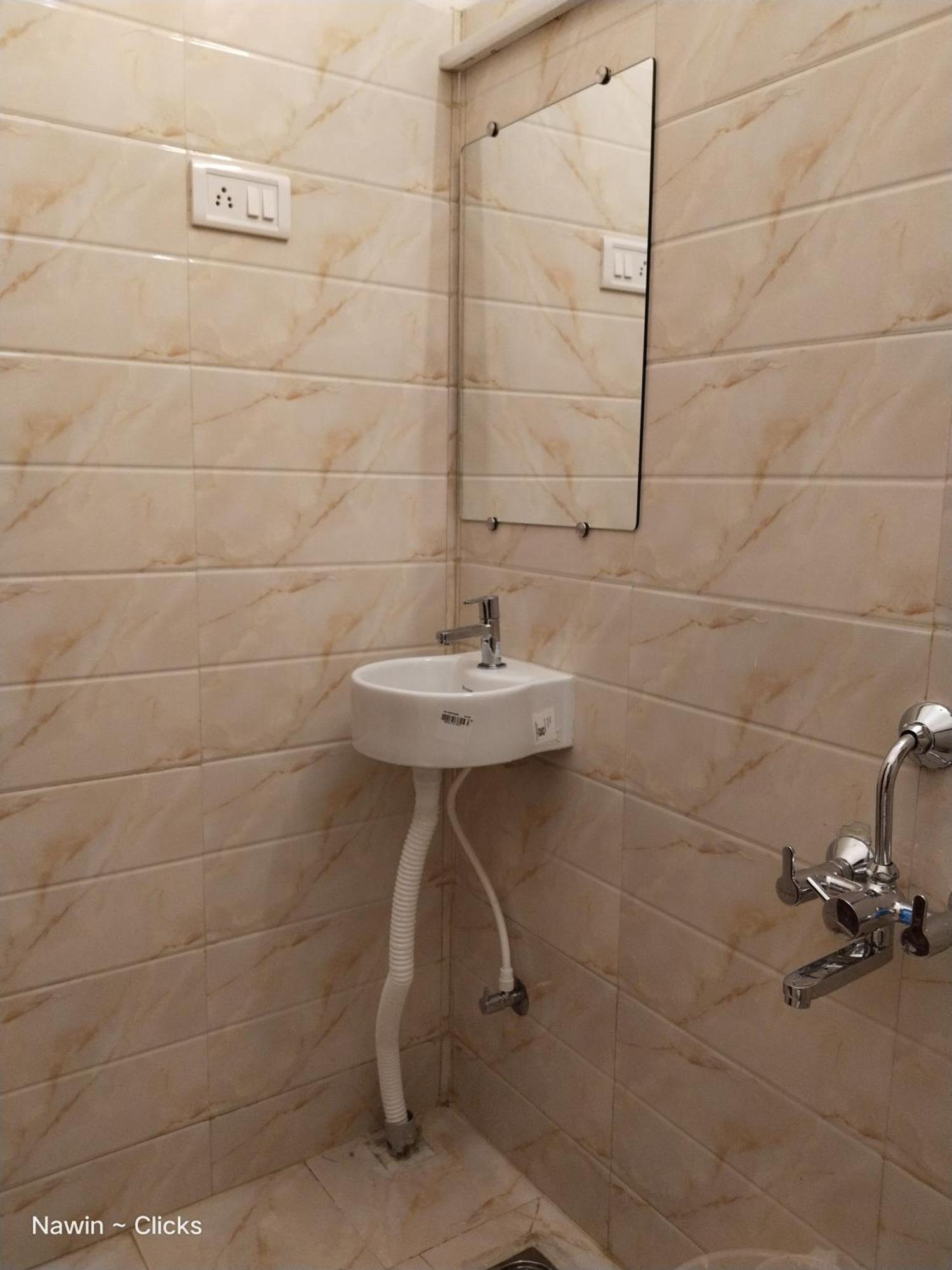 Redfox Hotel-t.nagar Hotel