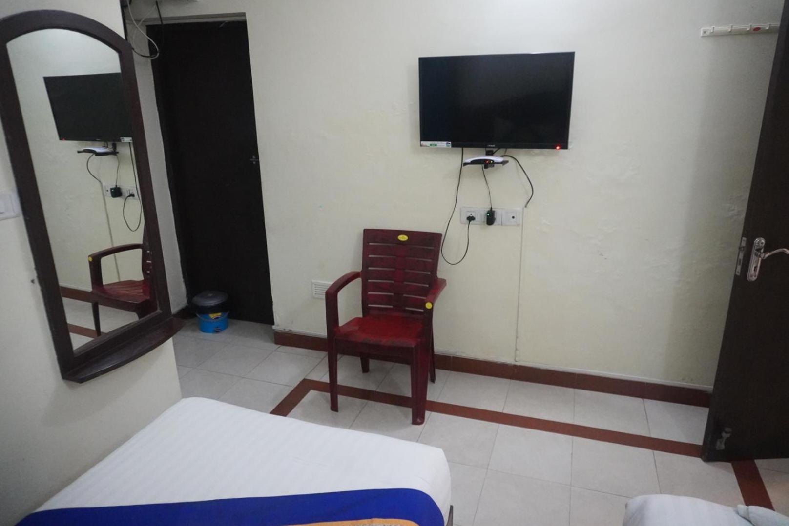 The Dolphin Park Hotel, Virugambakkam Chennai