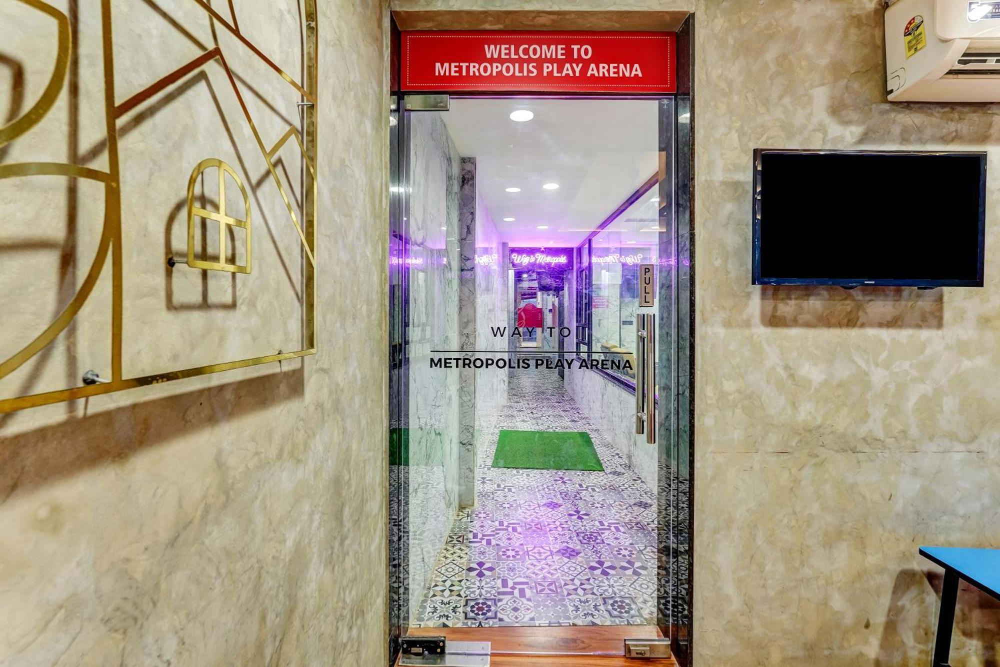 Season 4 Residences - Teynampet Near Apollo Hospital ,balaji Dental, Us Consulate Hotel
