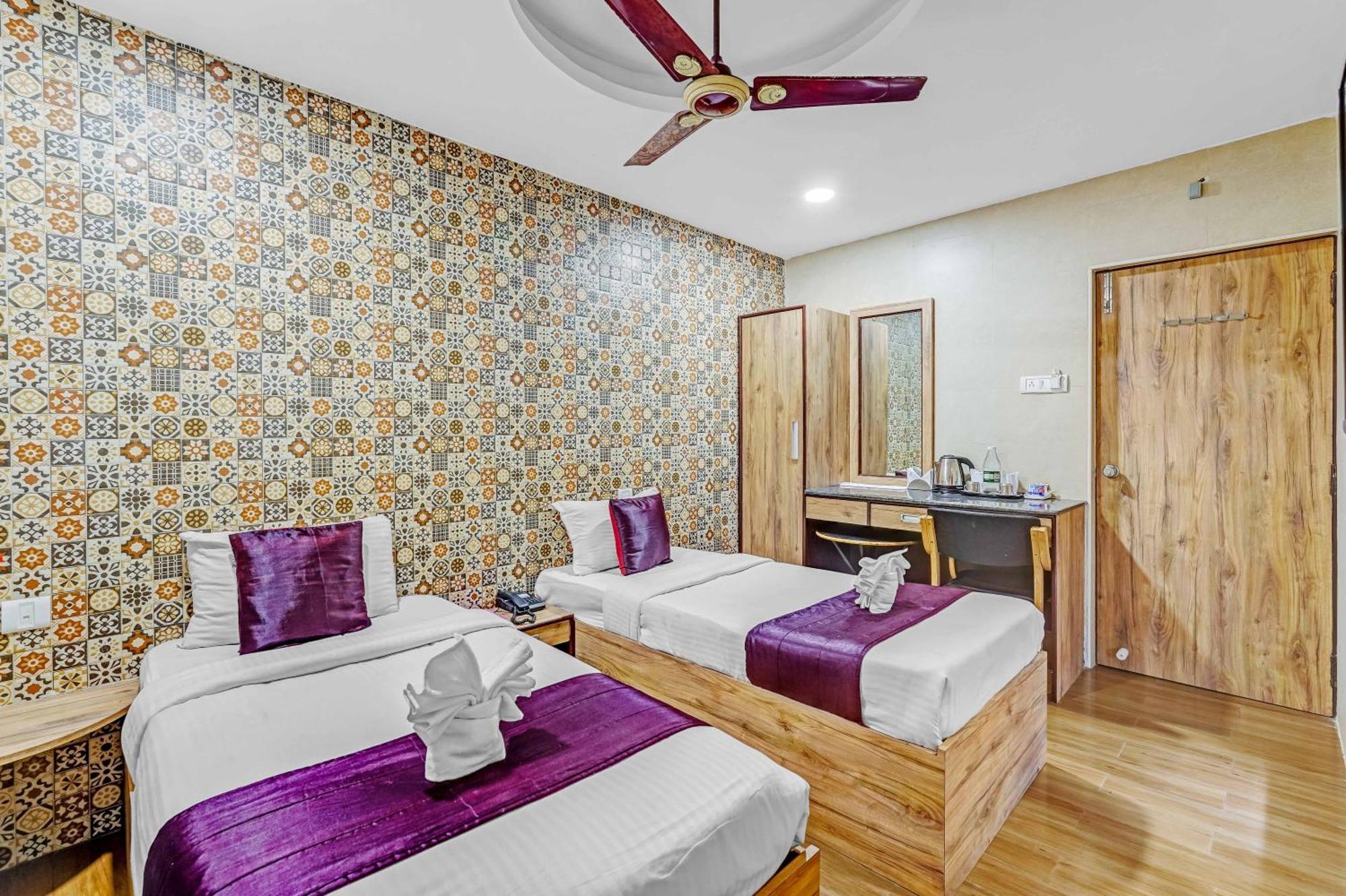 Season 4 Residences - Teynampet Near Apollo Hospital ,balaji Dental, Us Consulate Hotel Chennai
