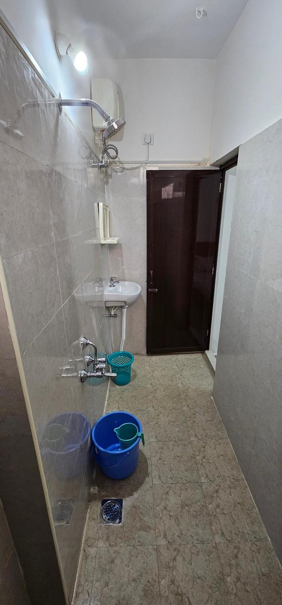 - Ac 3 Bhk Near Alrport Villa *