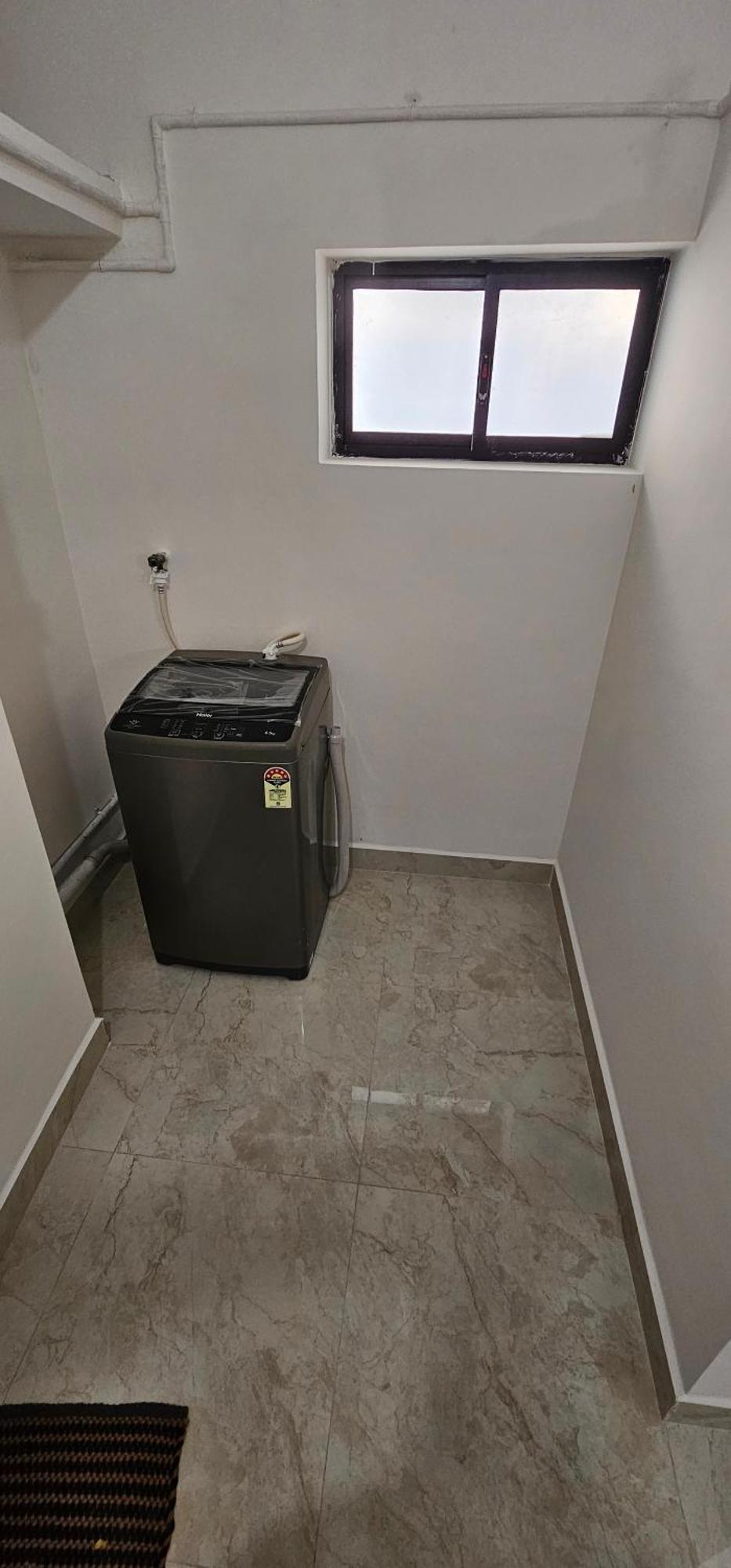 Villa - Ac 3 Bhk Near Alrport
