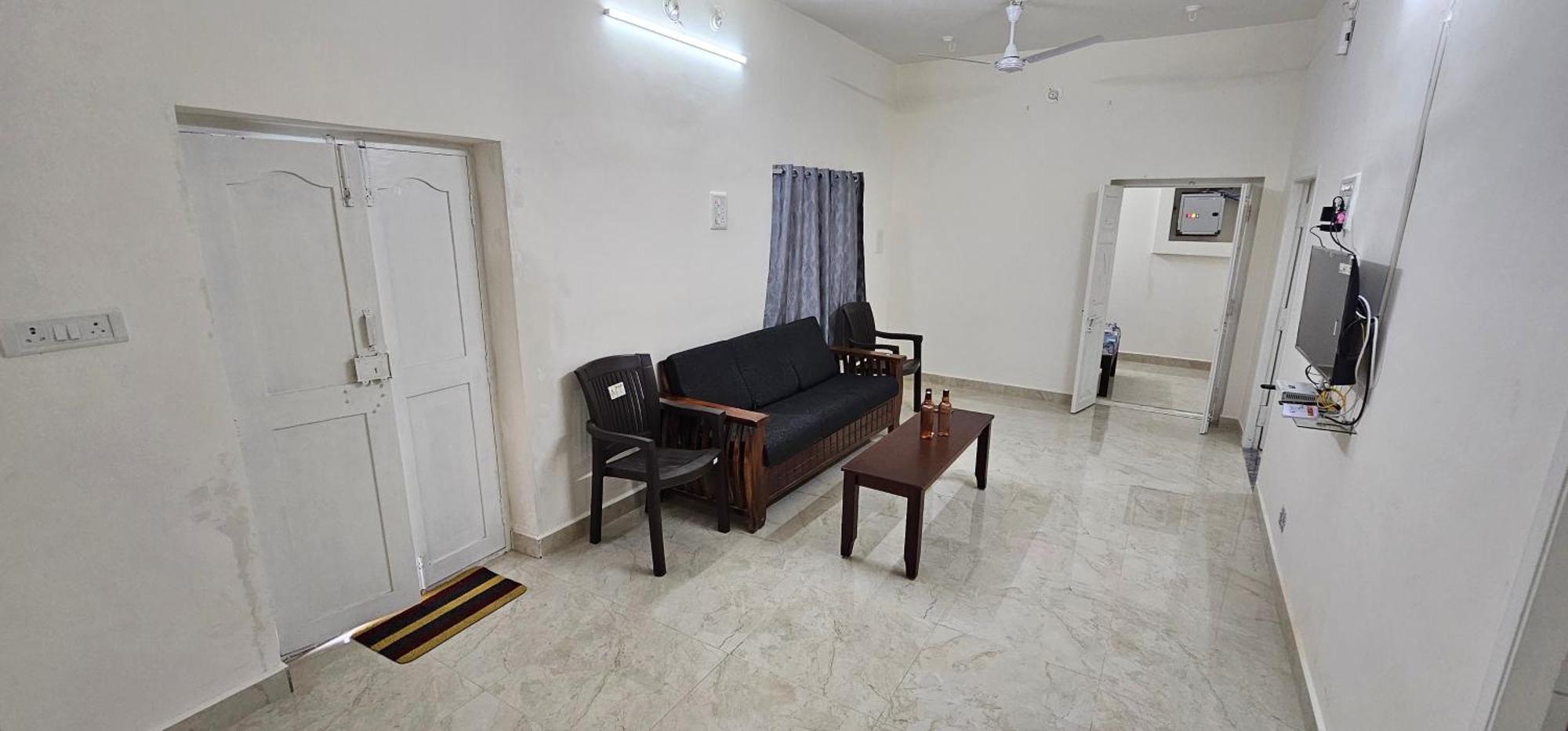 - Ac 3 Bhk Near Alrport * Chennai
