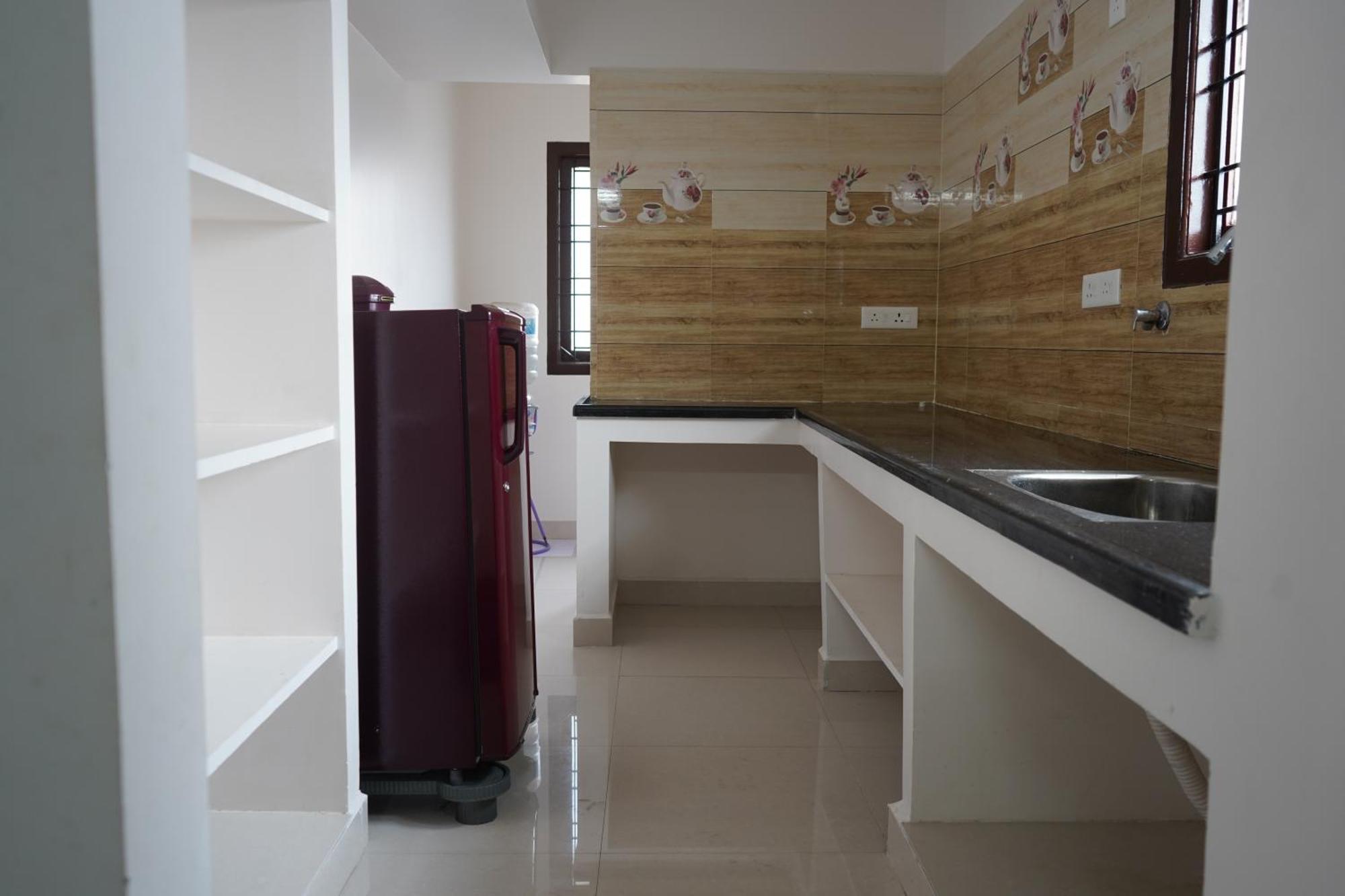 Cm Service - Near Airport - Pallavaram Apartment *