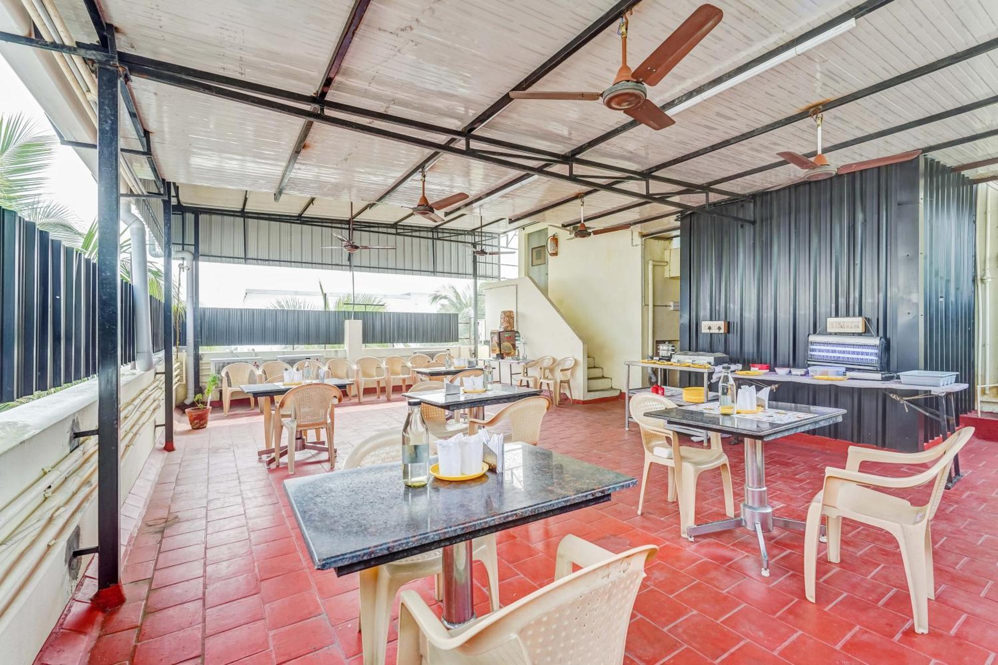 Hotel Season 4 Residences: Tech Hub Convenience In Thiruvanmiyur
