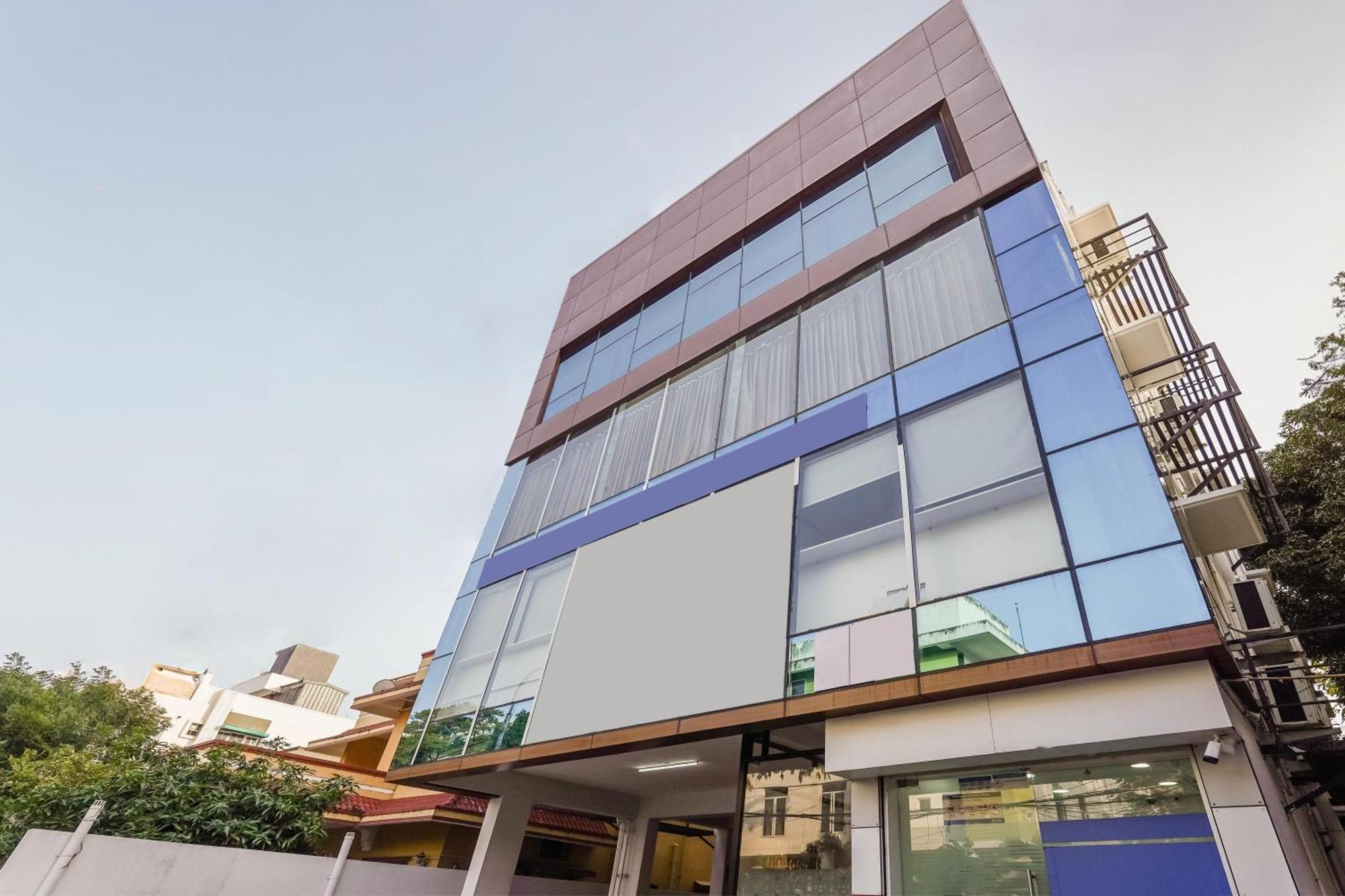 Season 4 Residences - 1bhk Furnished Apartment