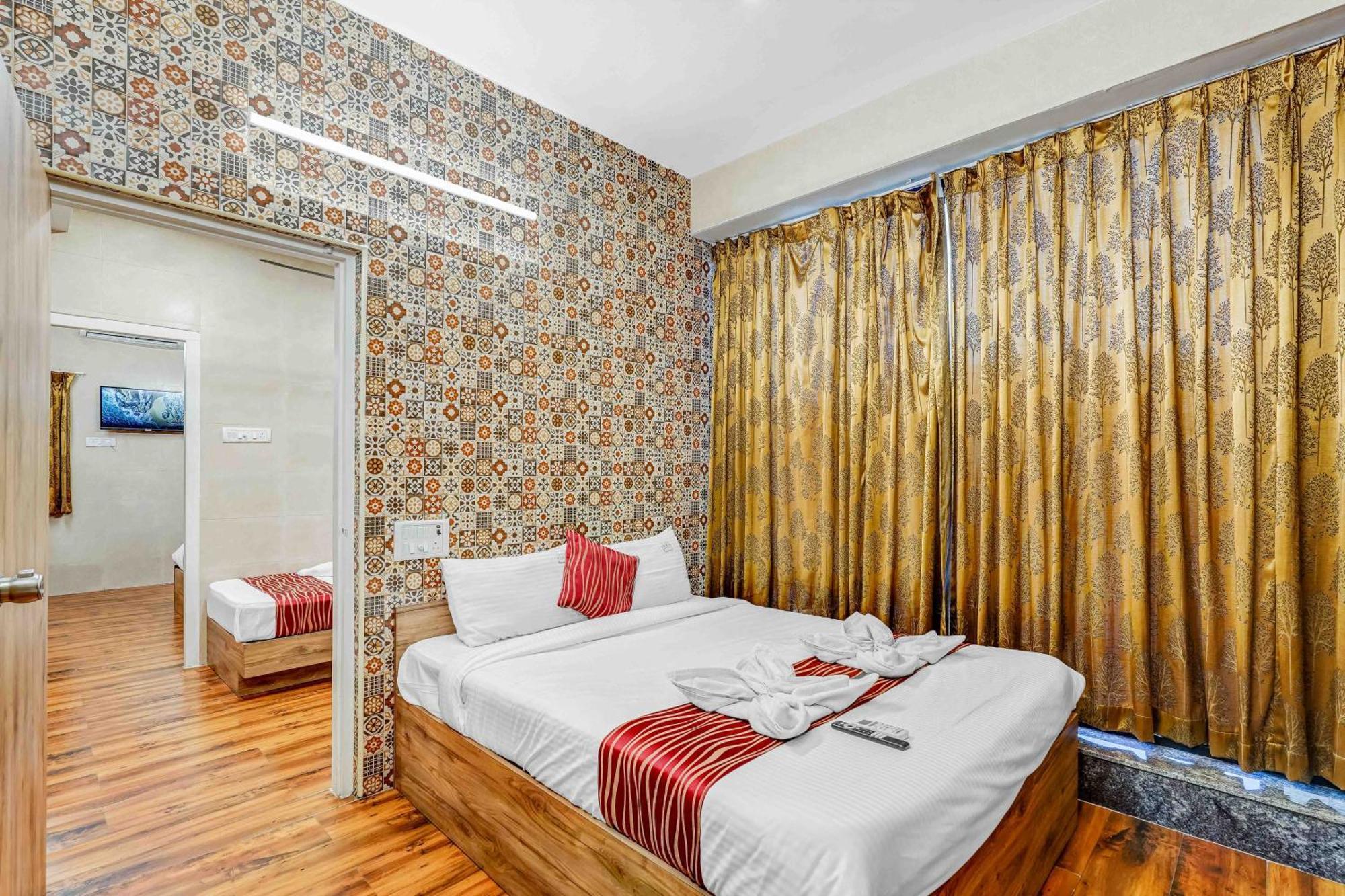 Apartment Season 4 Residences - 1bhk Furnished Chennai