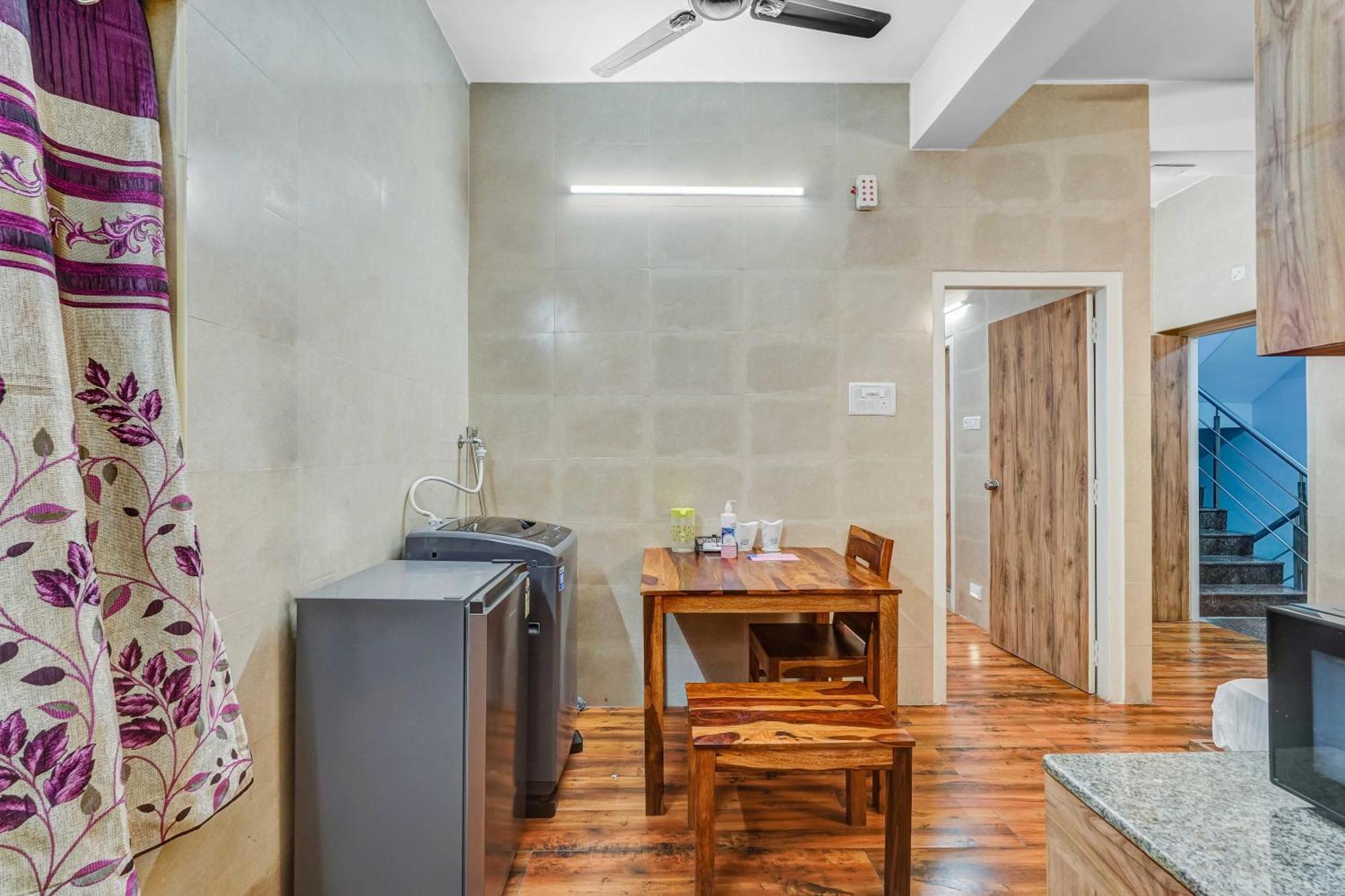 Apartment Season 4 Residences - 1bhk Furnished Chennai