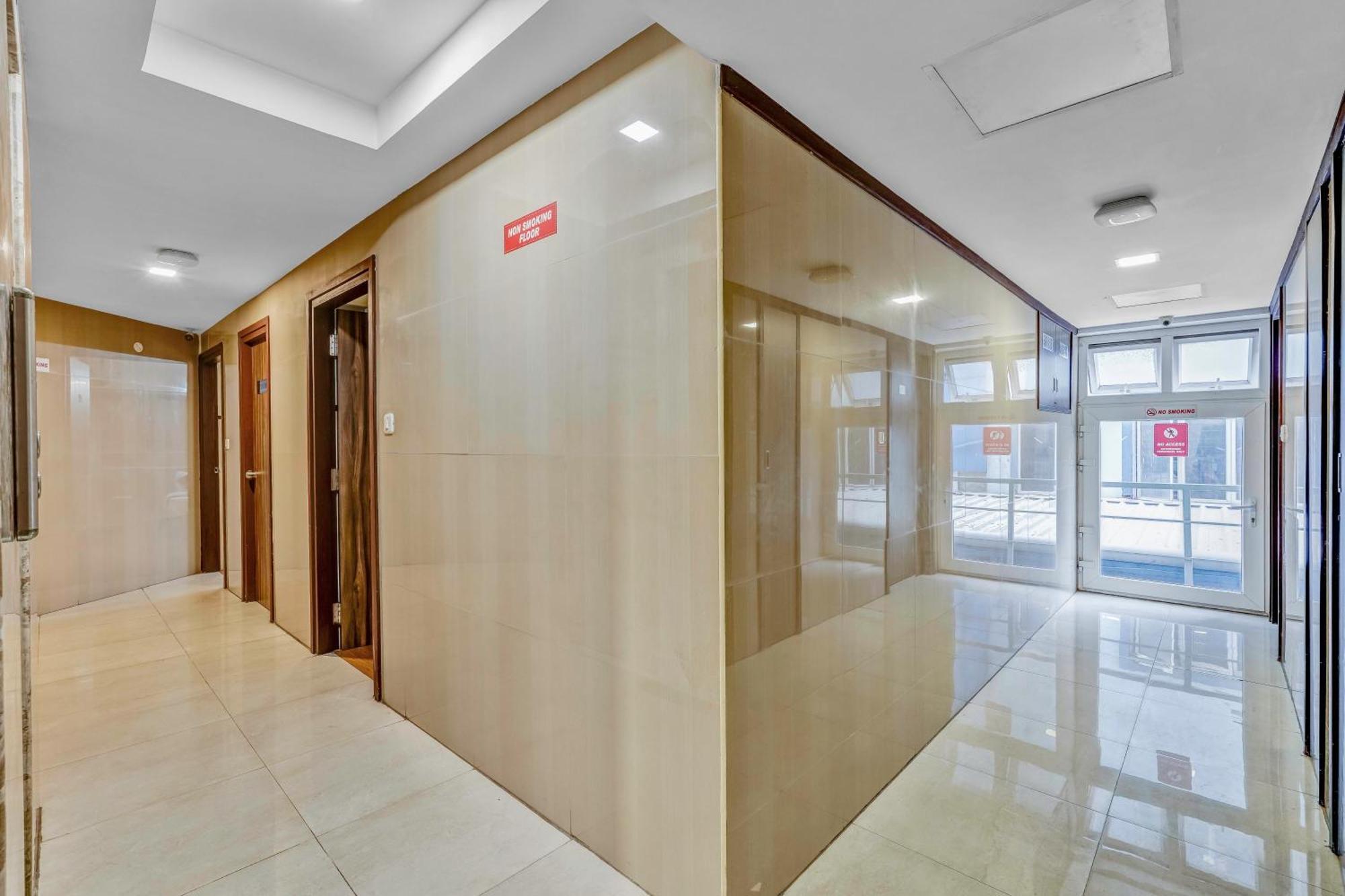 Season 4 Residences - Nungambakkam Near Us Consulate, Apollo Hospital, Shankar Nethralaya 2* Chennai