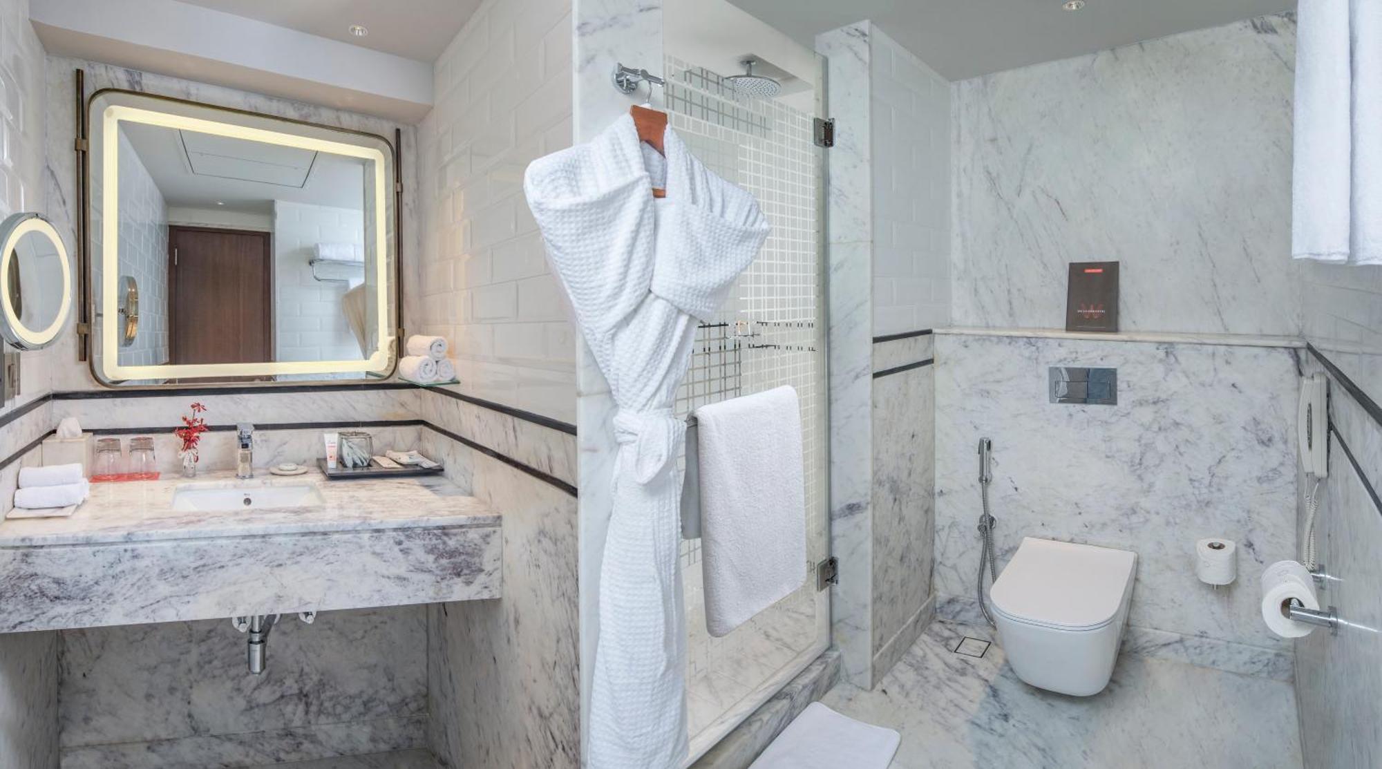 Hotel Welcomhotel By Itc Hotels, Cathedral Road,