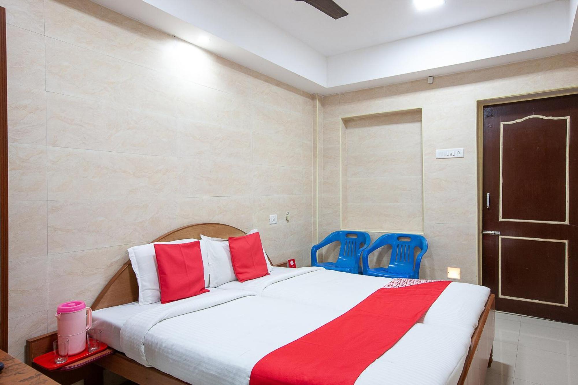 Hotel Collection O Sudha Near Sangam Cinemas 3*