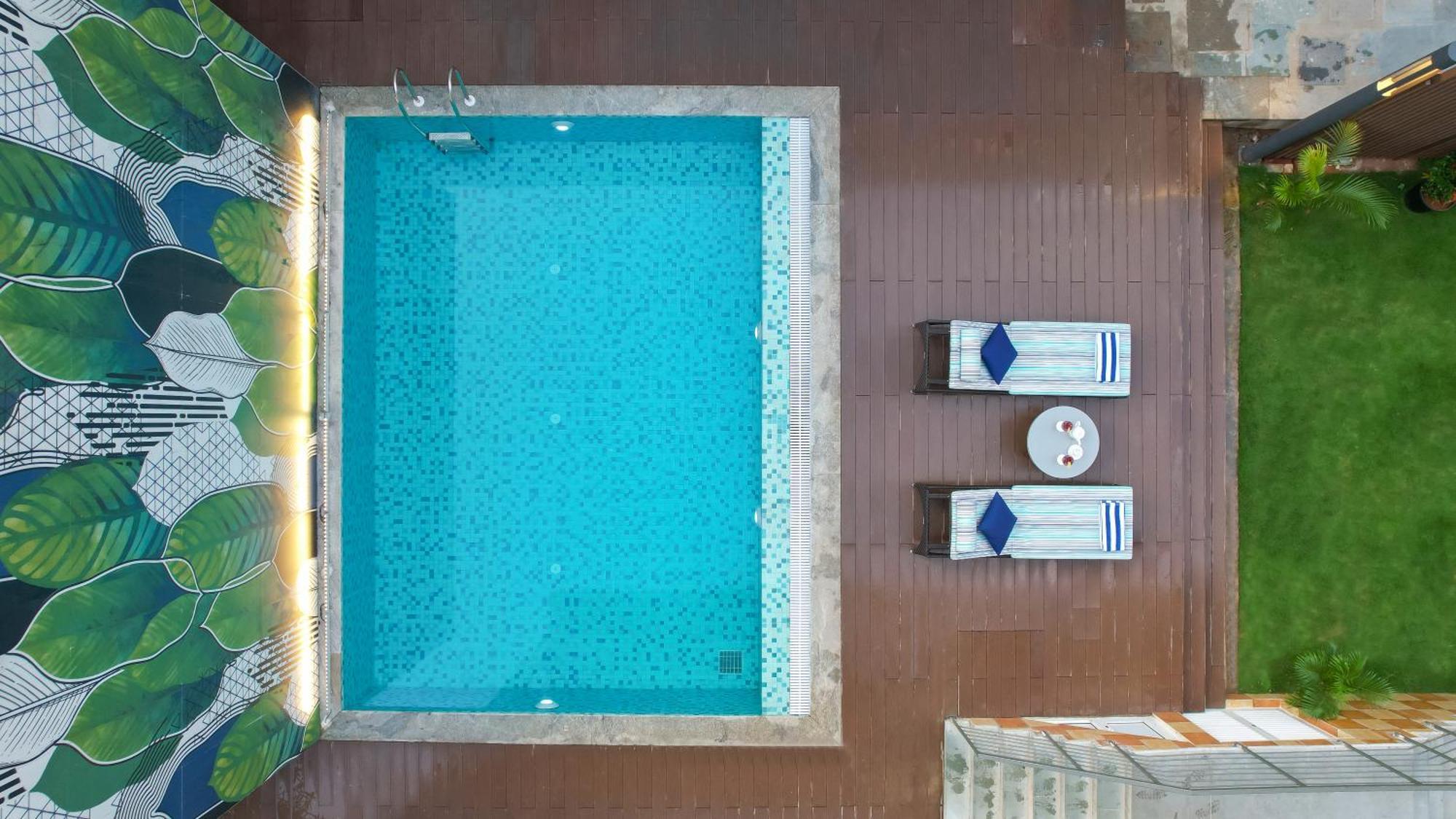 The Palomar By Crossway Hotel