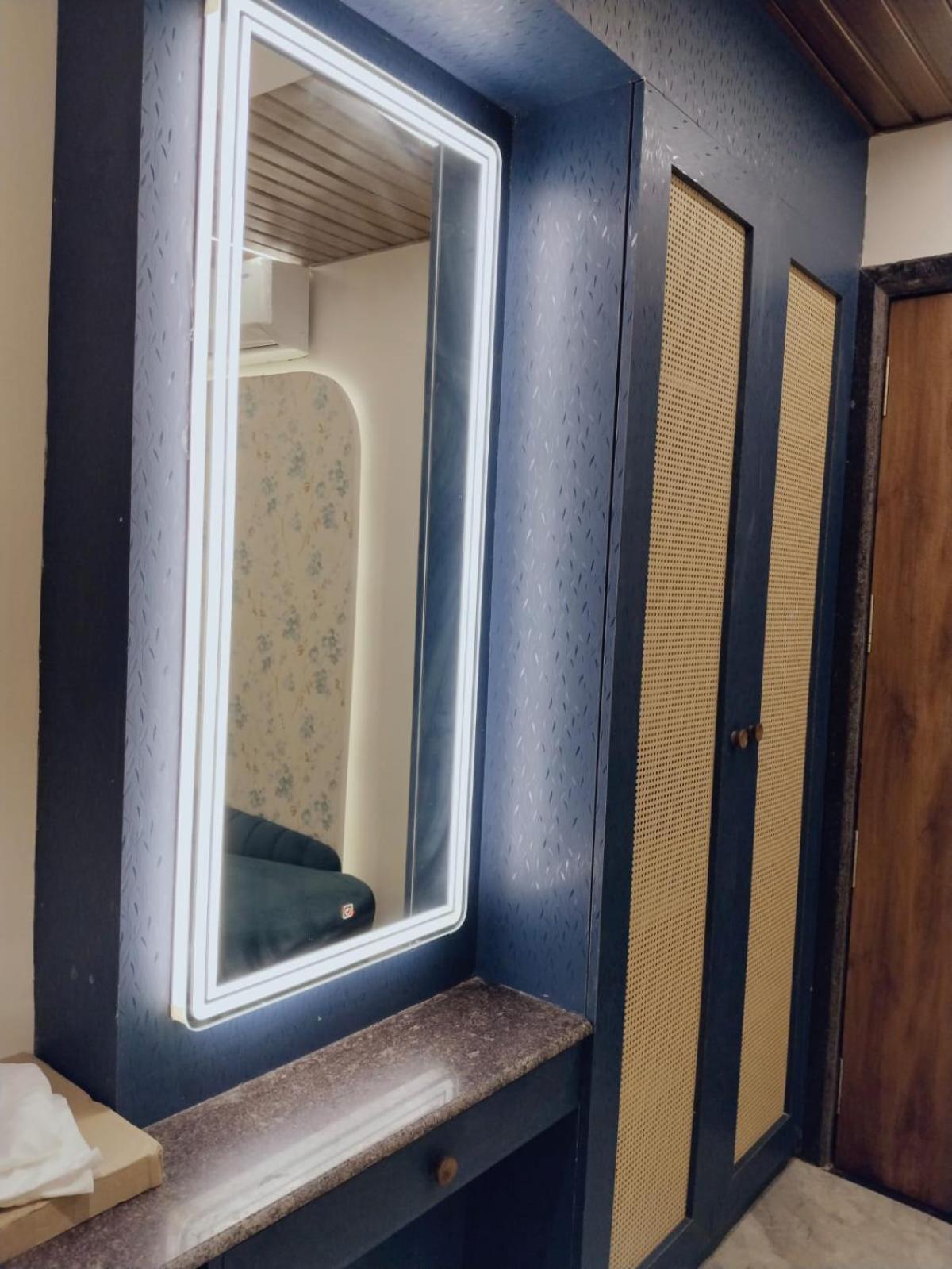 Ak International - Hotel
