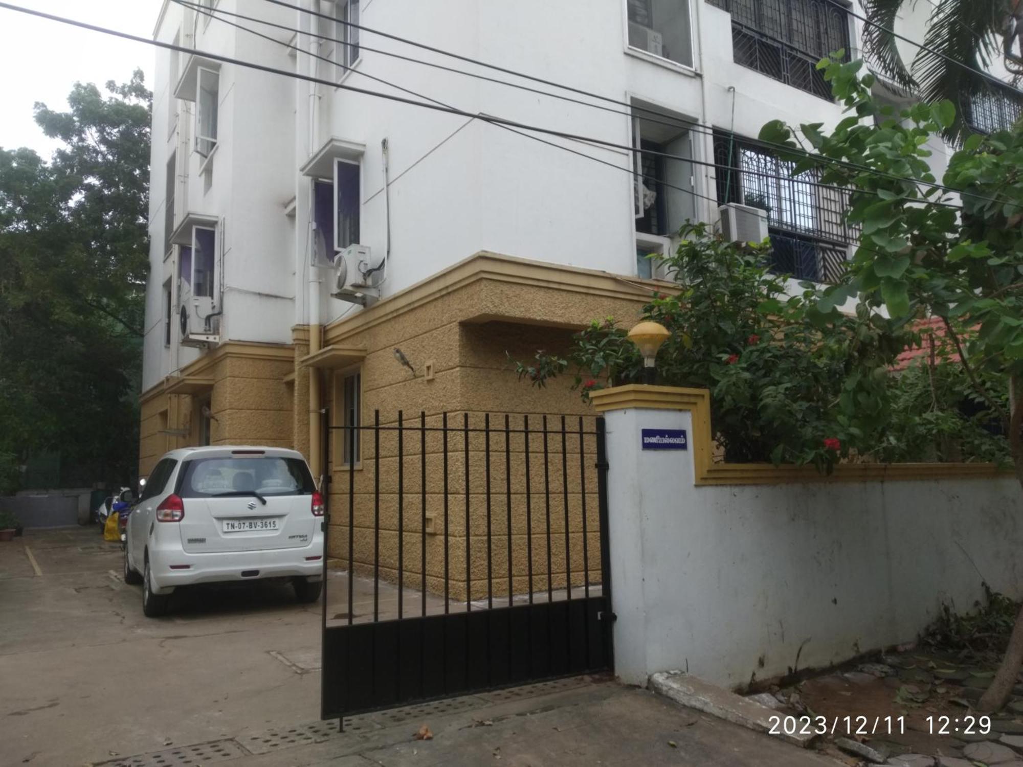 Royale Seaward Supreme Guest house