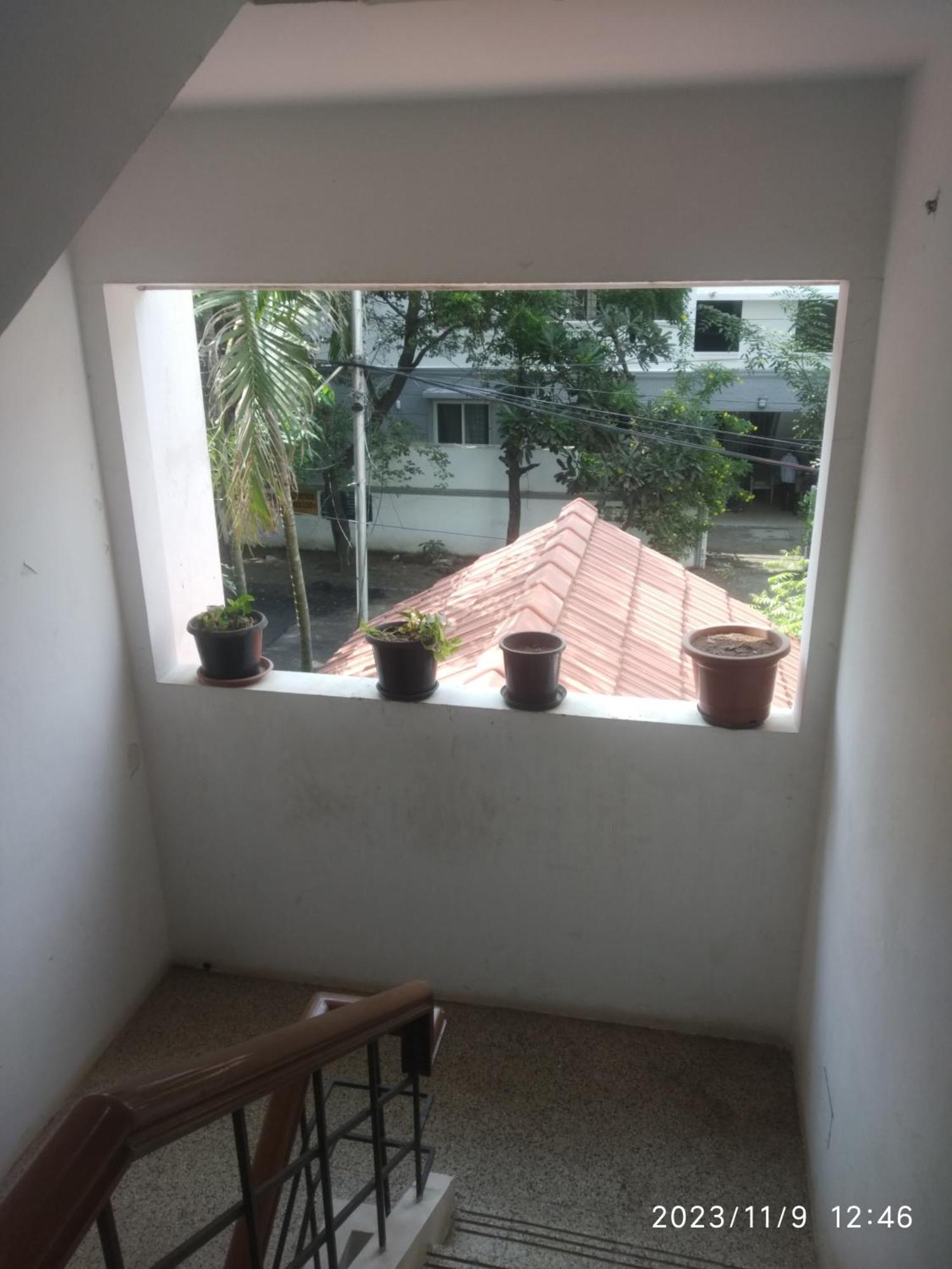 Royale Seaward Supreme Guest house Chennai