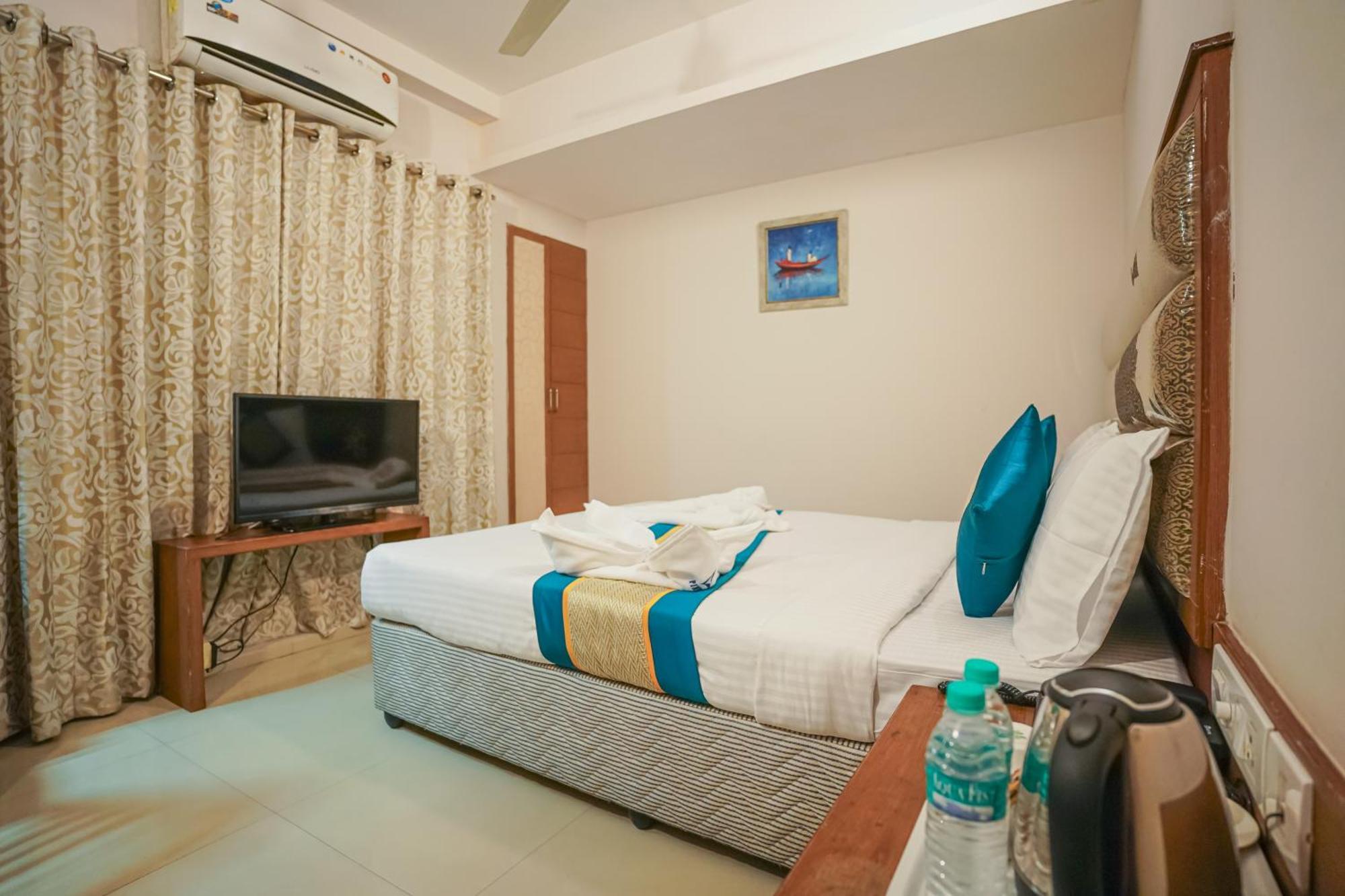 Pine Tree Boutique 3*