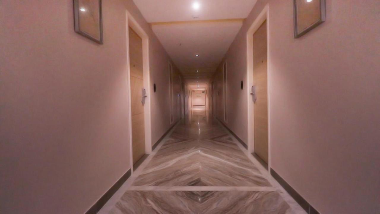 Star Hotel