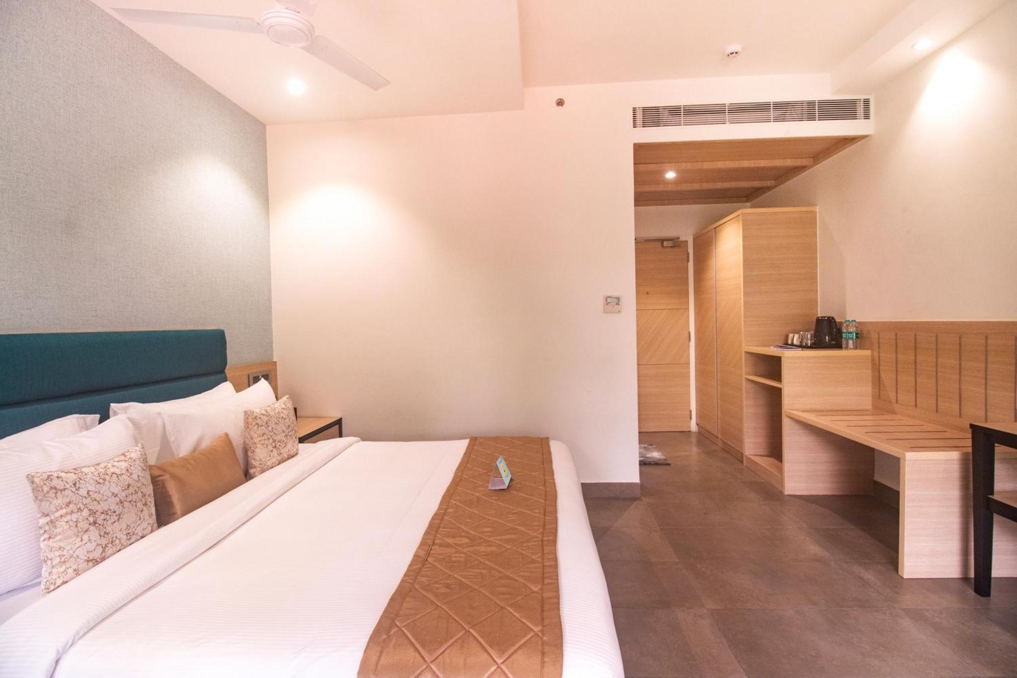 Hotel Star 3*
