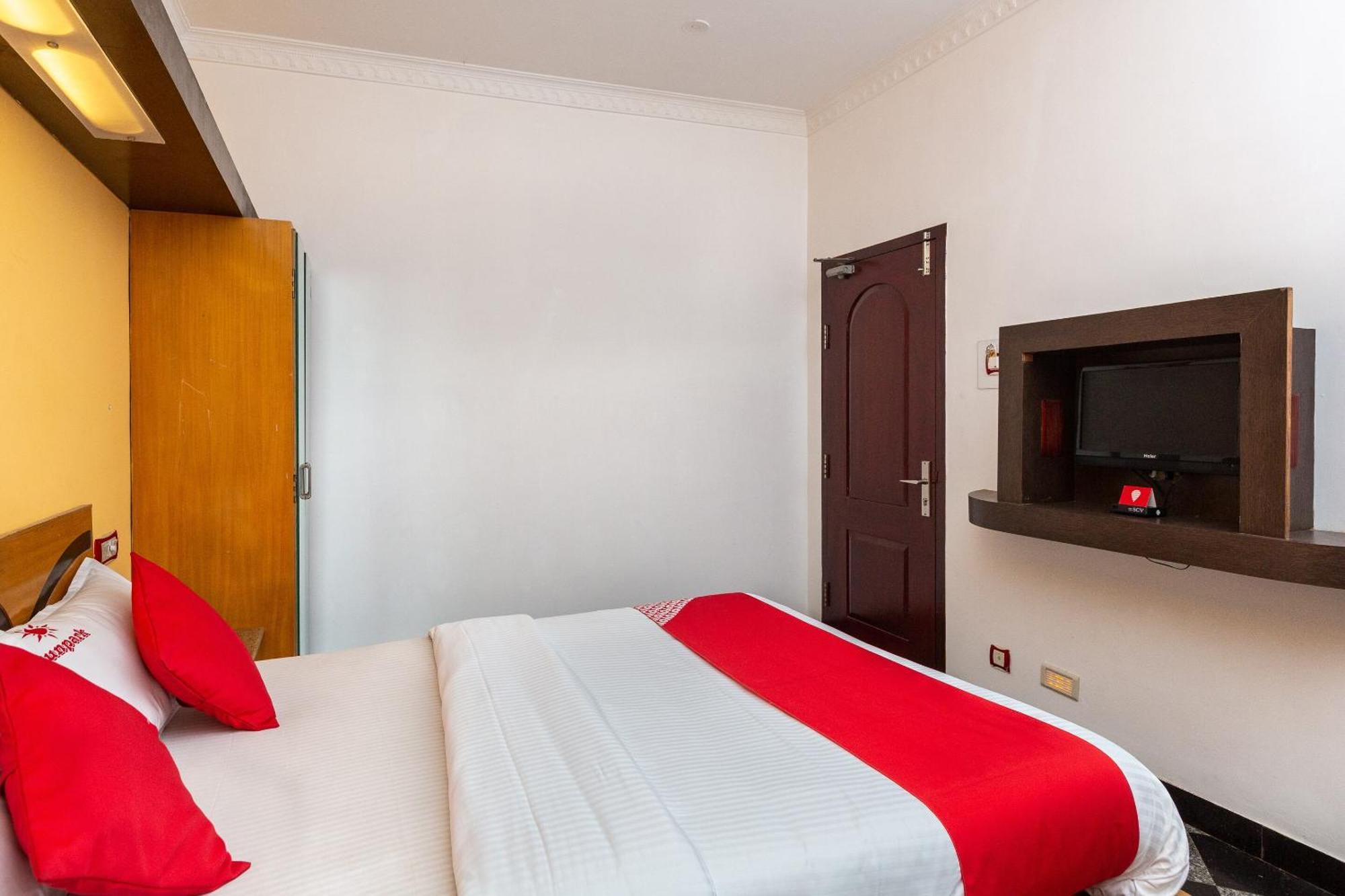 Hotel Oyo Sun Park 3*