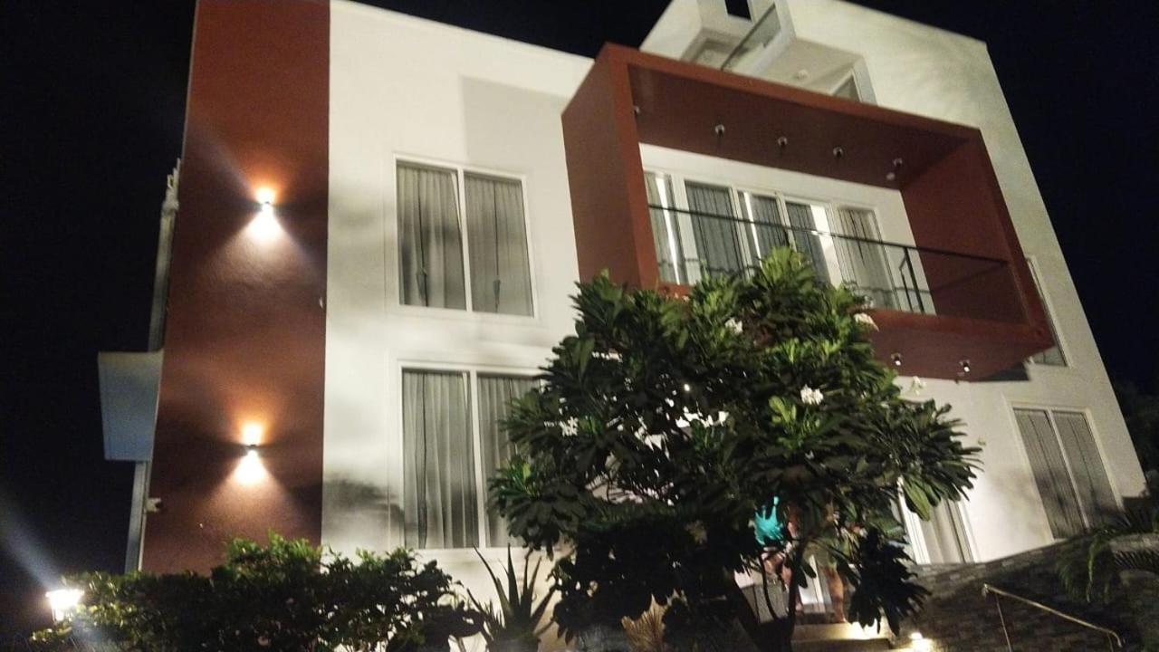 Vue Villa, Kovalam, Ecr, *