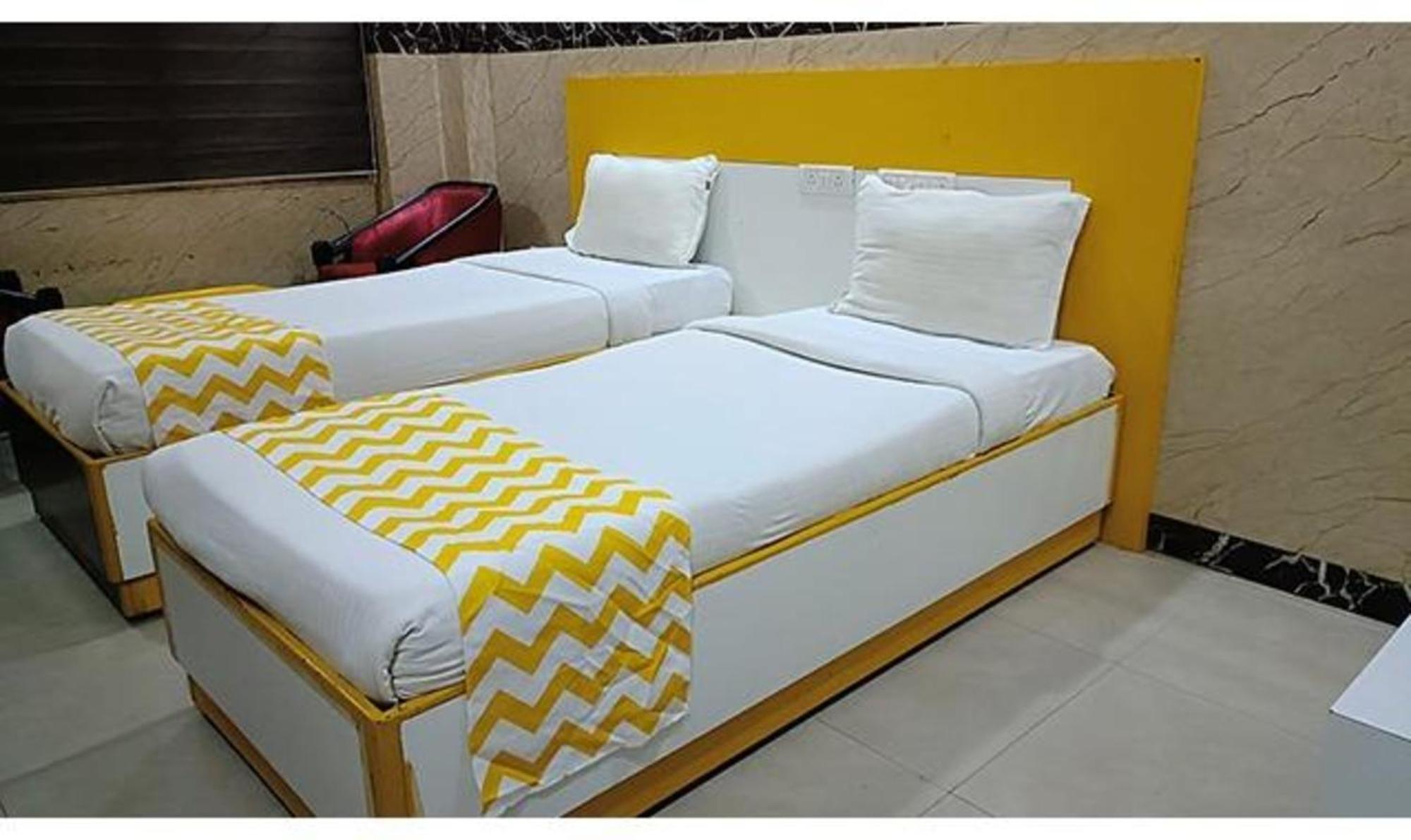 Fabhotel Prime Stalin Pleasant Park - Nr Mgr Memorial & Anna Memorial Hotel