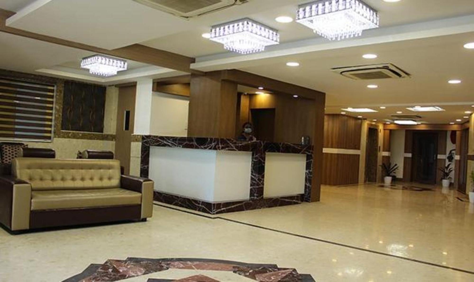 Hotel Fabhotel Prime Stalin Pleasant Park - Nr Mgr Memorial & Anna Memorial 3*