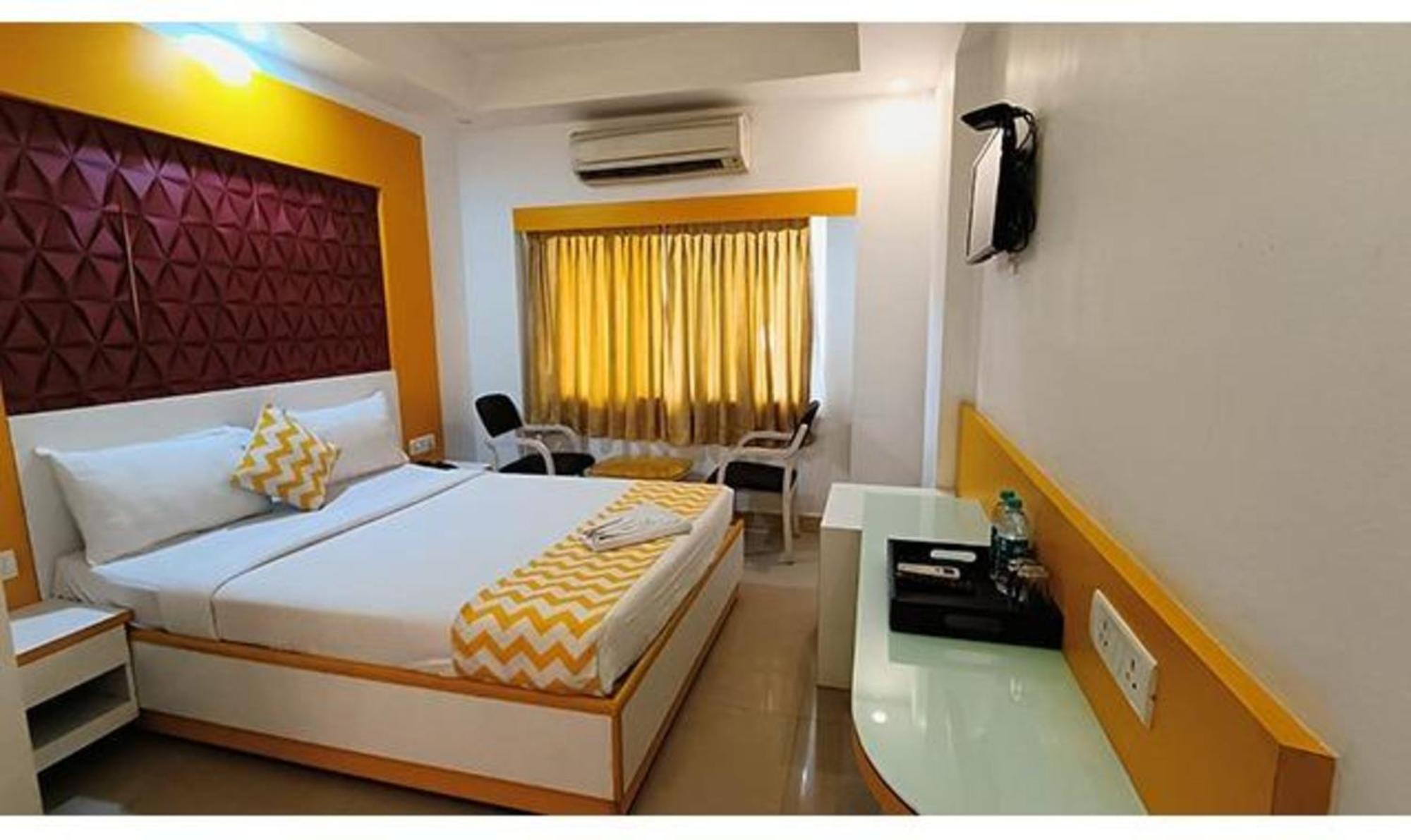 Fabhotel Prime Stalin Pleasant Park - Nr Mgr Memorial & Anna Memorial Hotel 3*