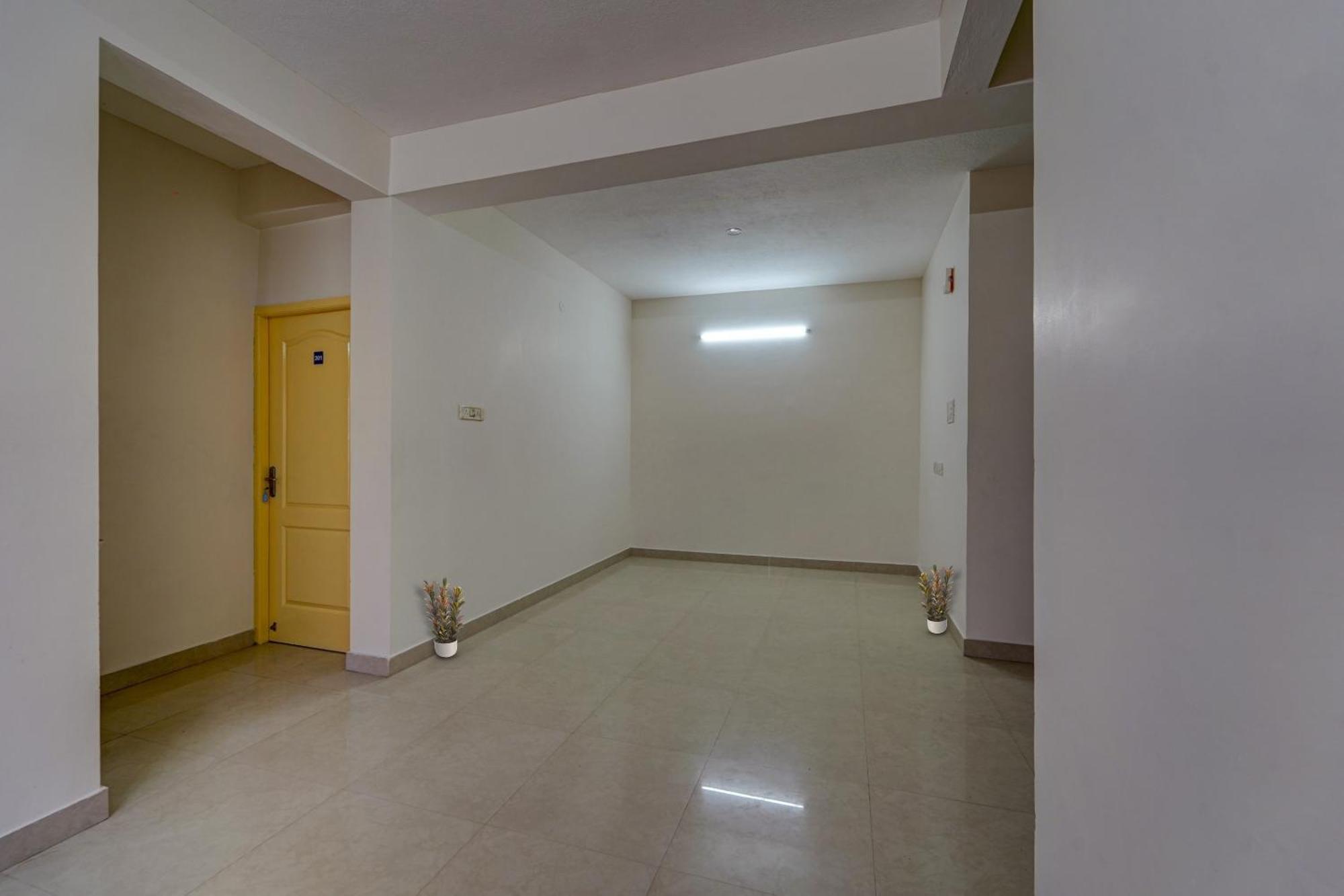 O Senthamizh Residency Hotel