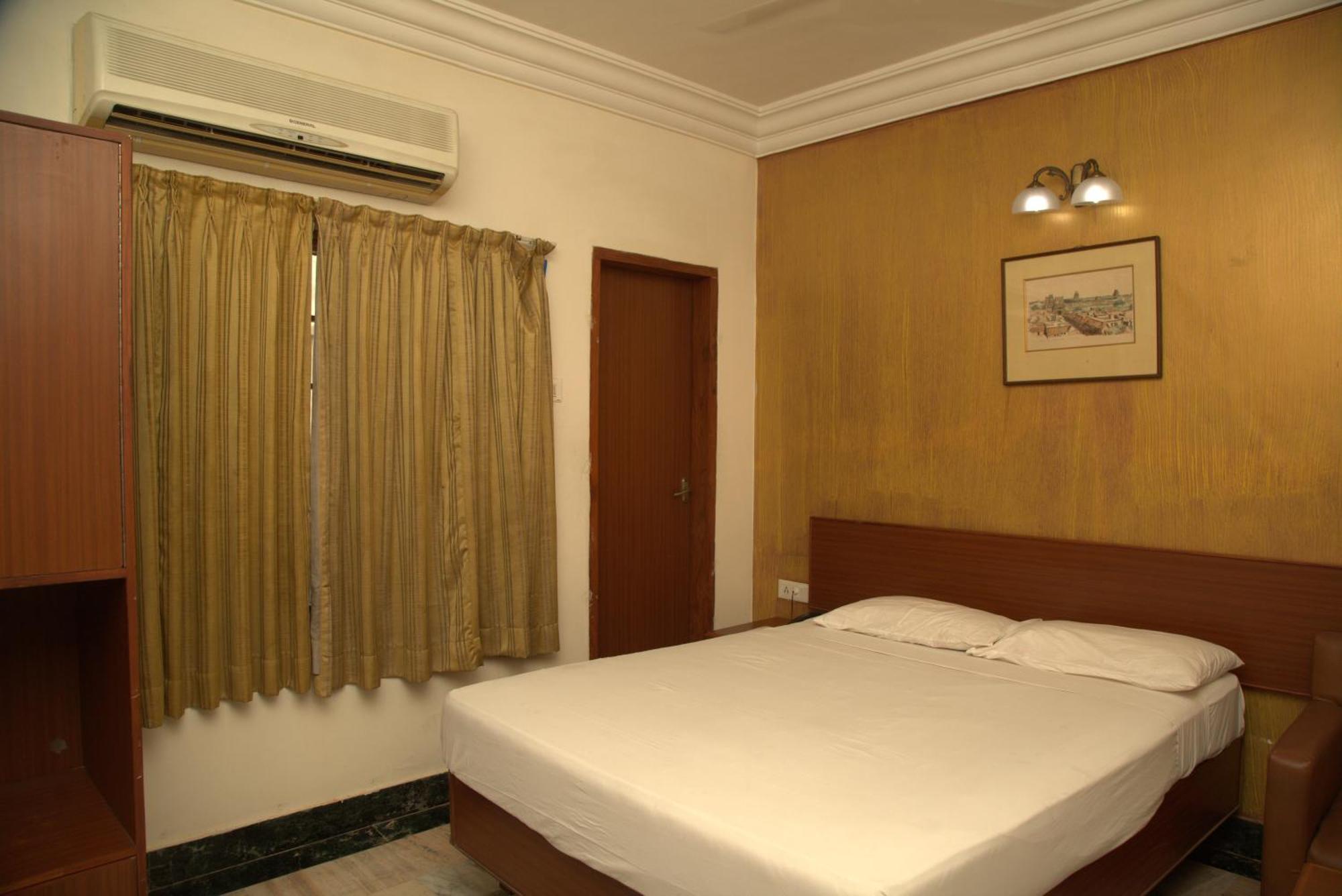 Hotel Kings Egmore Chennai