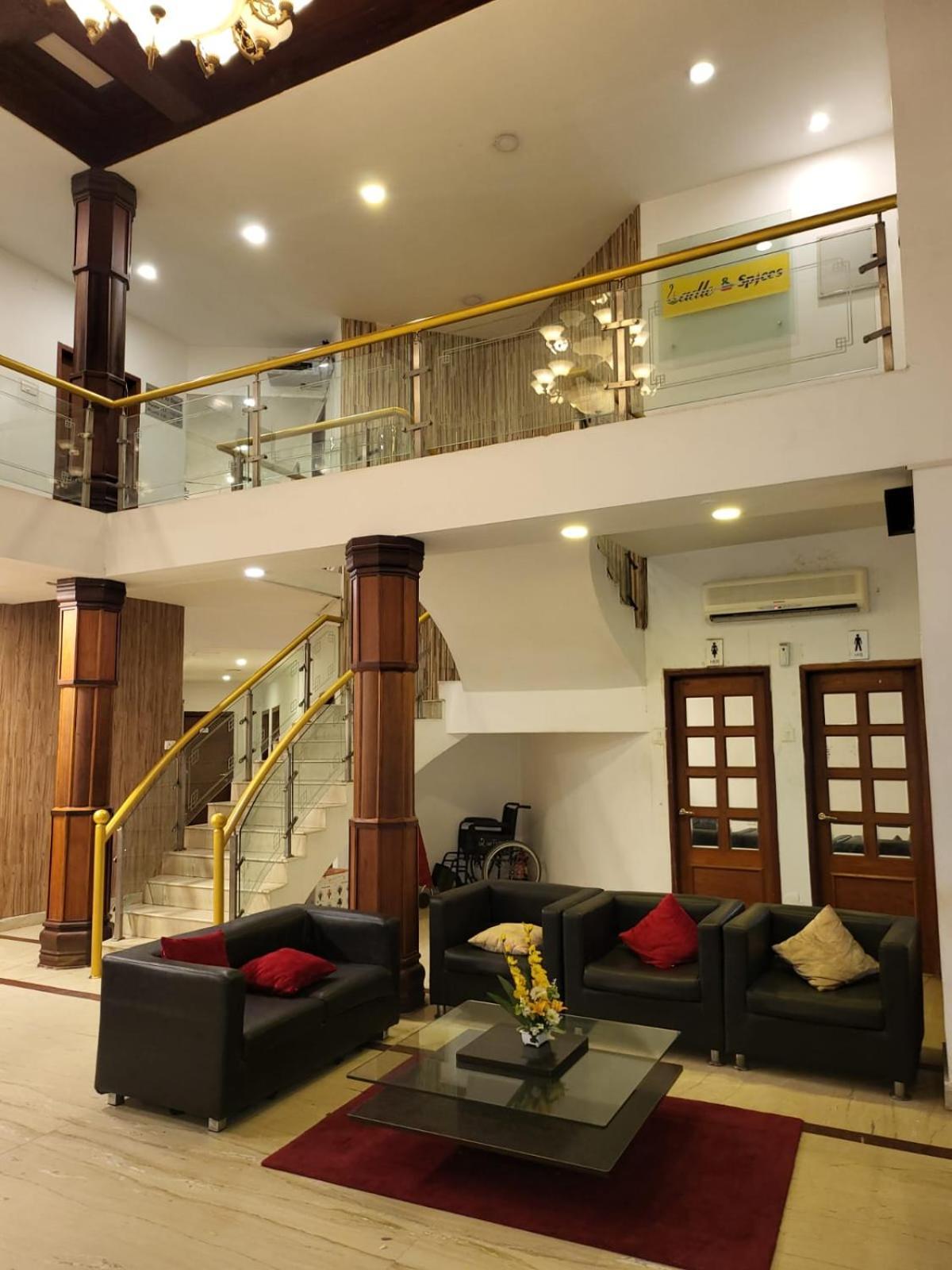Kings Egmore 3*