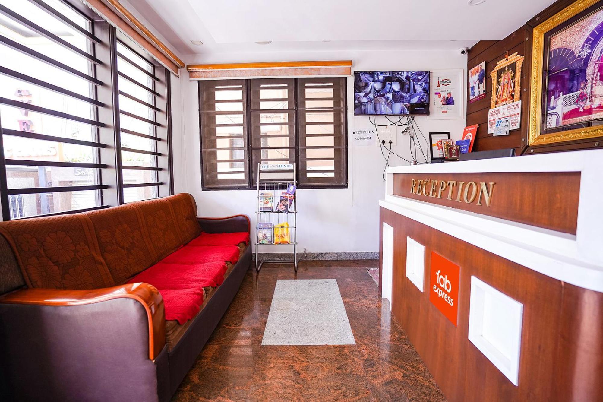 Fabhotel Sai Residency - Nr Tambaram Railway Station