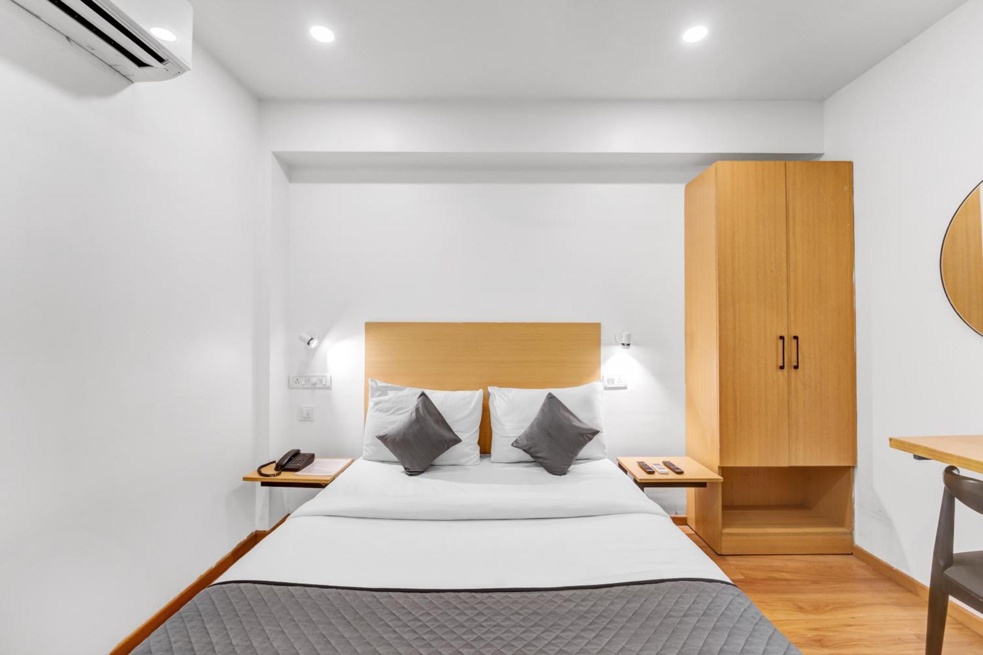 Hotel Upar Thoraipakkam, Omr Chennai
