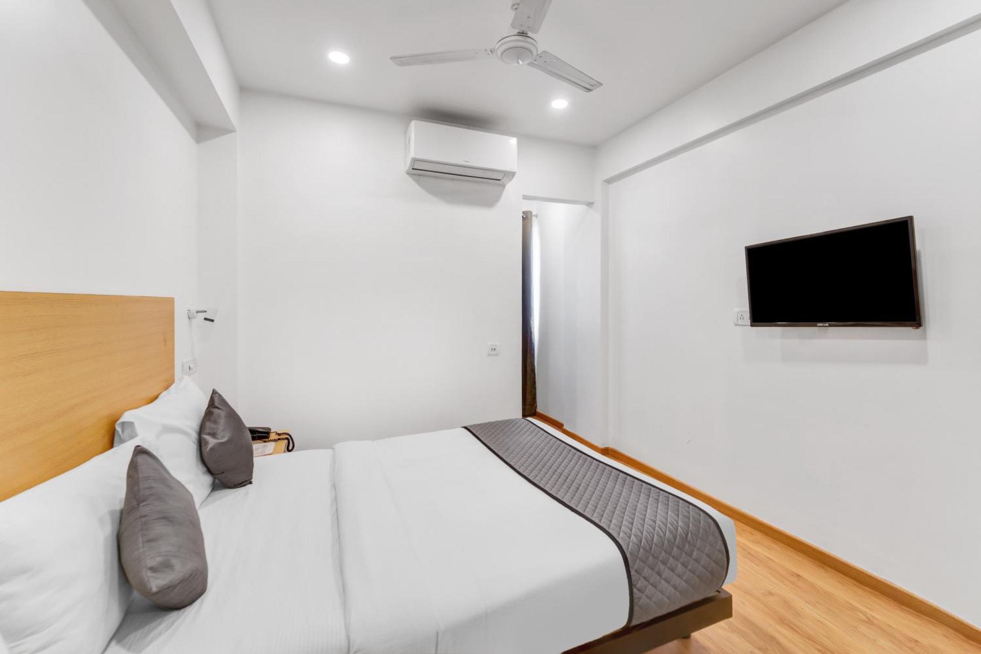 Hotel Upar Thoraipakkam, Omr Chennai