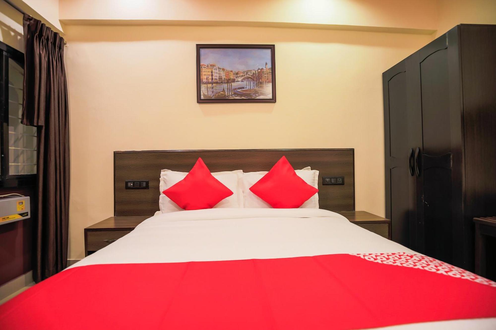 Hotel Flagship Near Redikuppam Main Road Near Juhu