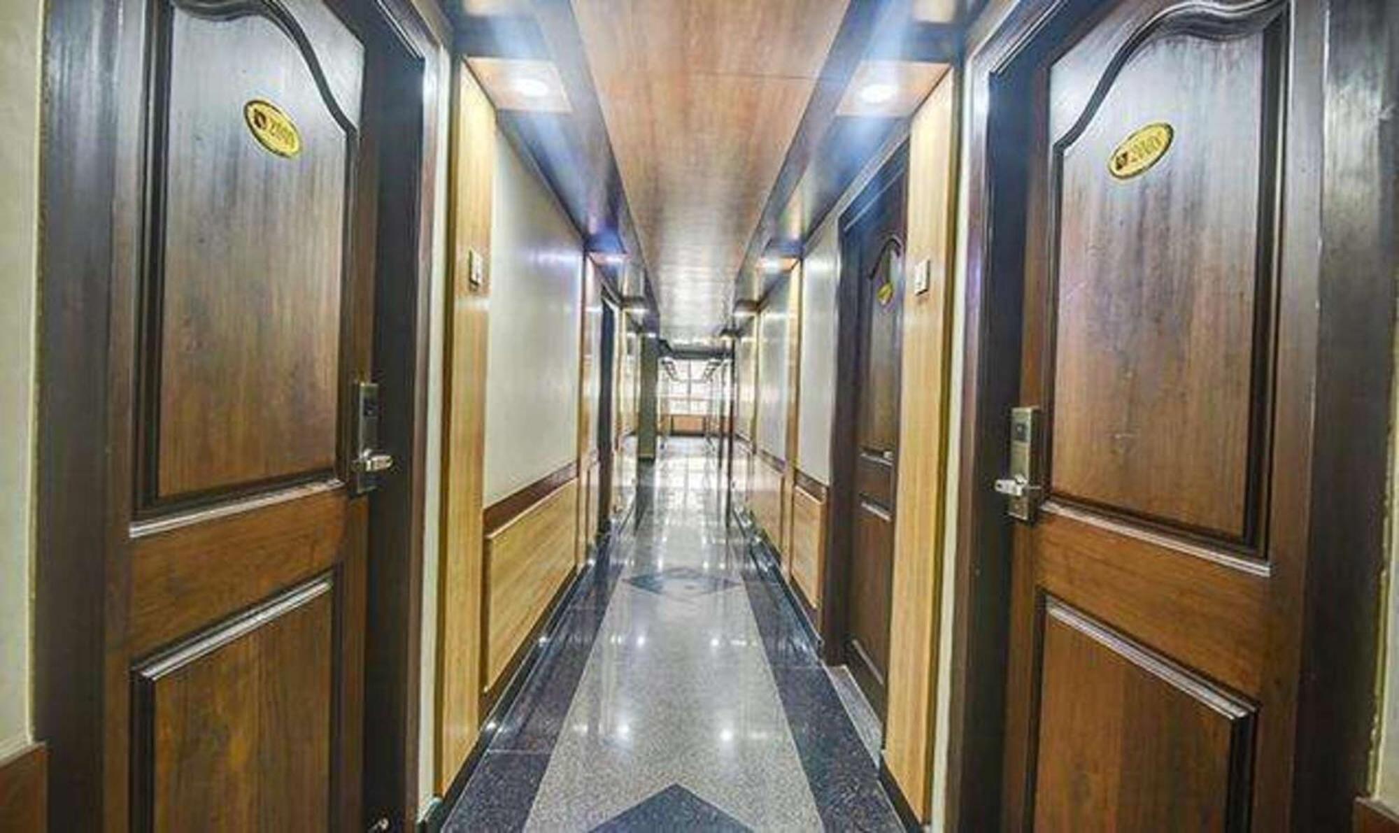 Fabhotel Palace - Nr Railway Station Chennai