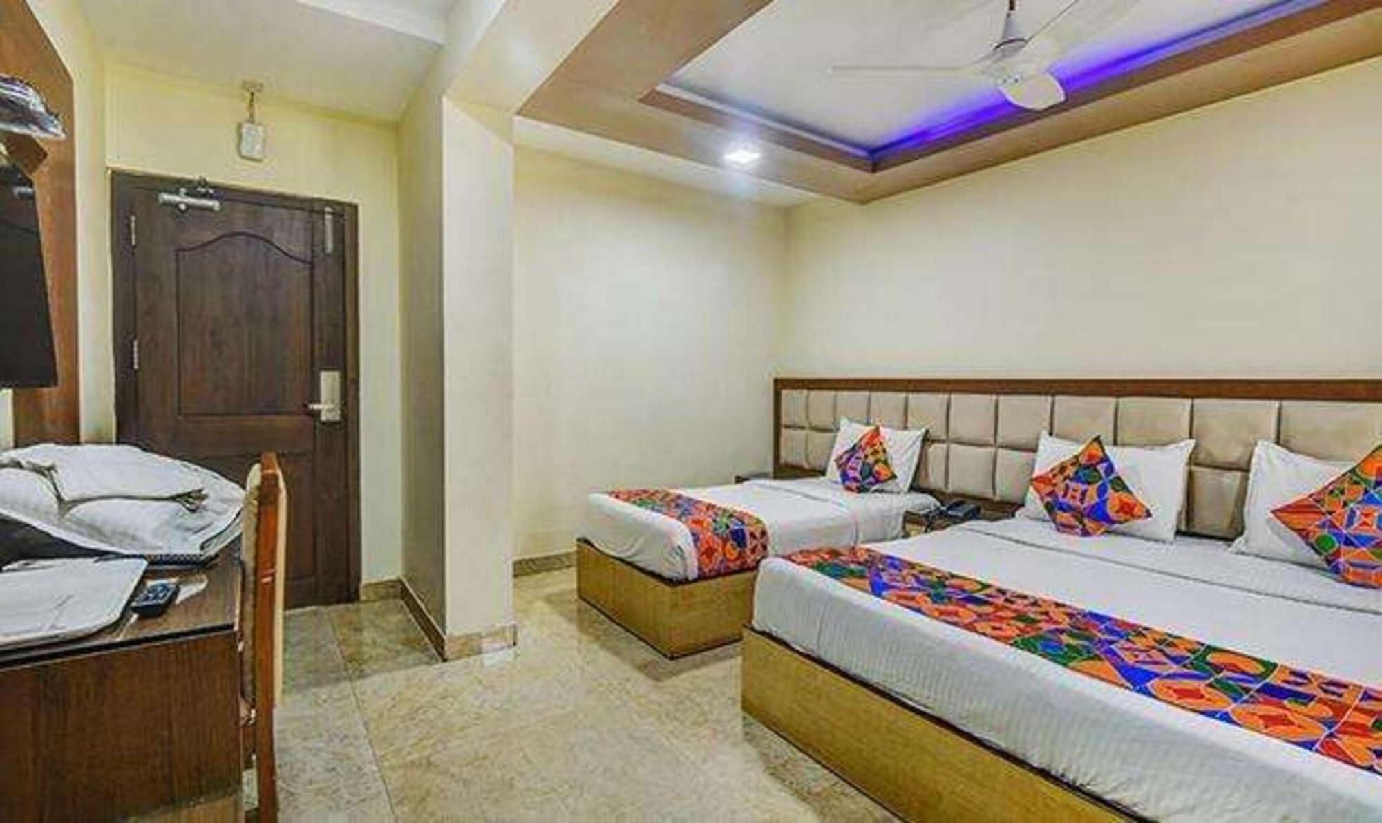 Fabhotel Palace - Nr Railway Station