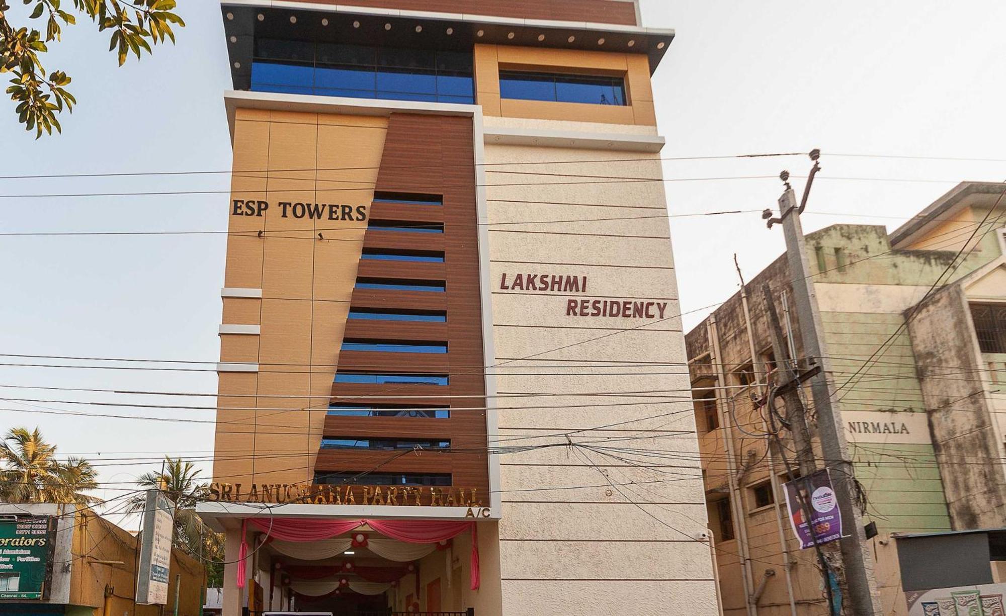 Oyo Flagship Lakshmi Residency 3*