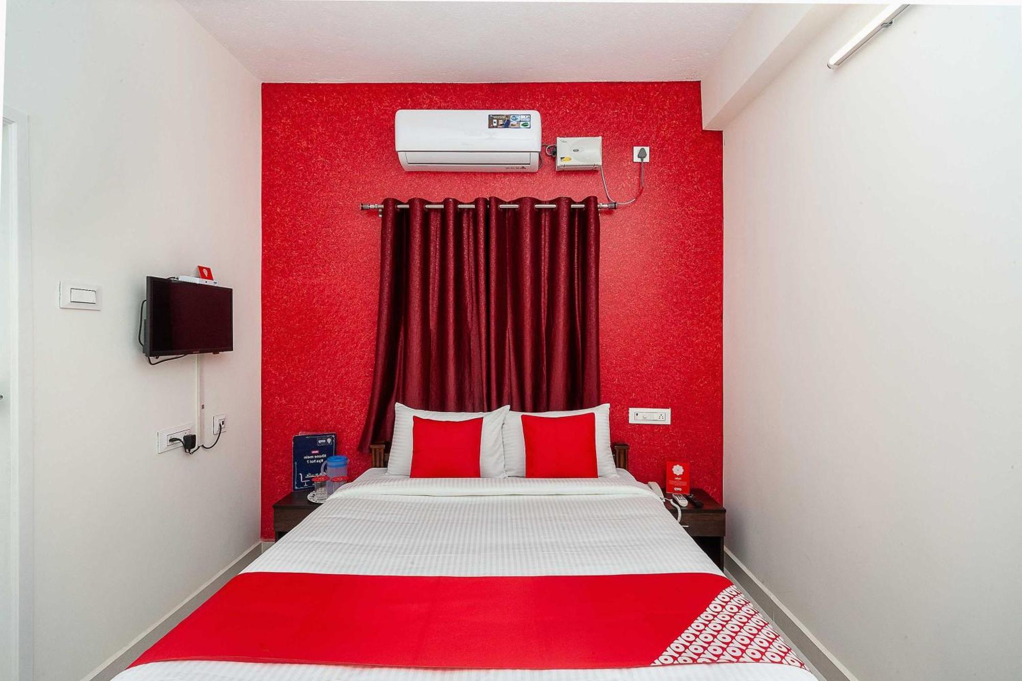 Oyo Flagship Lakshmi Residency 3*