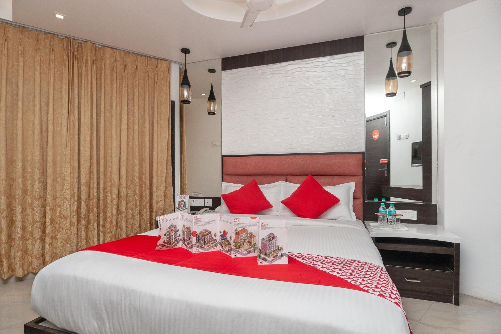 Hotel Capital O Admire Hospitality