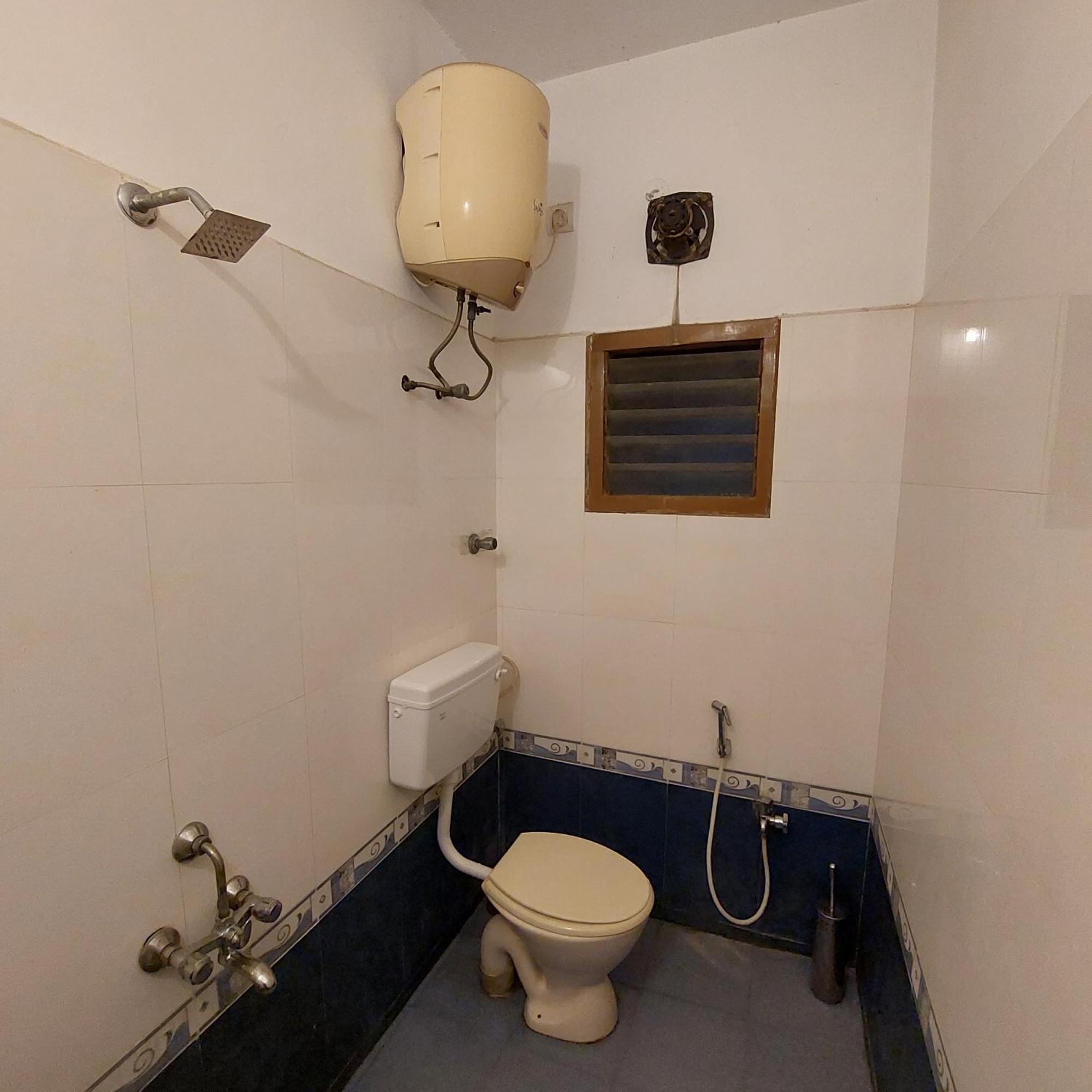 Iris Comfort Blossom Homestay