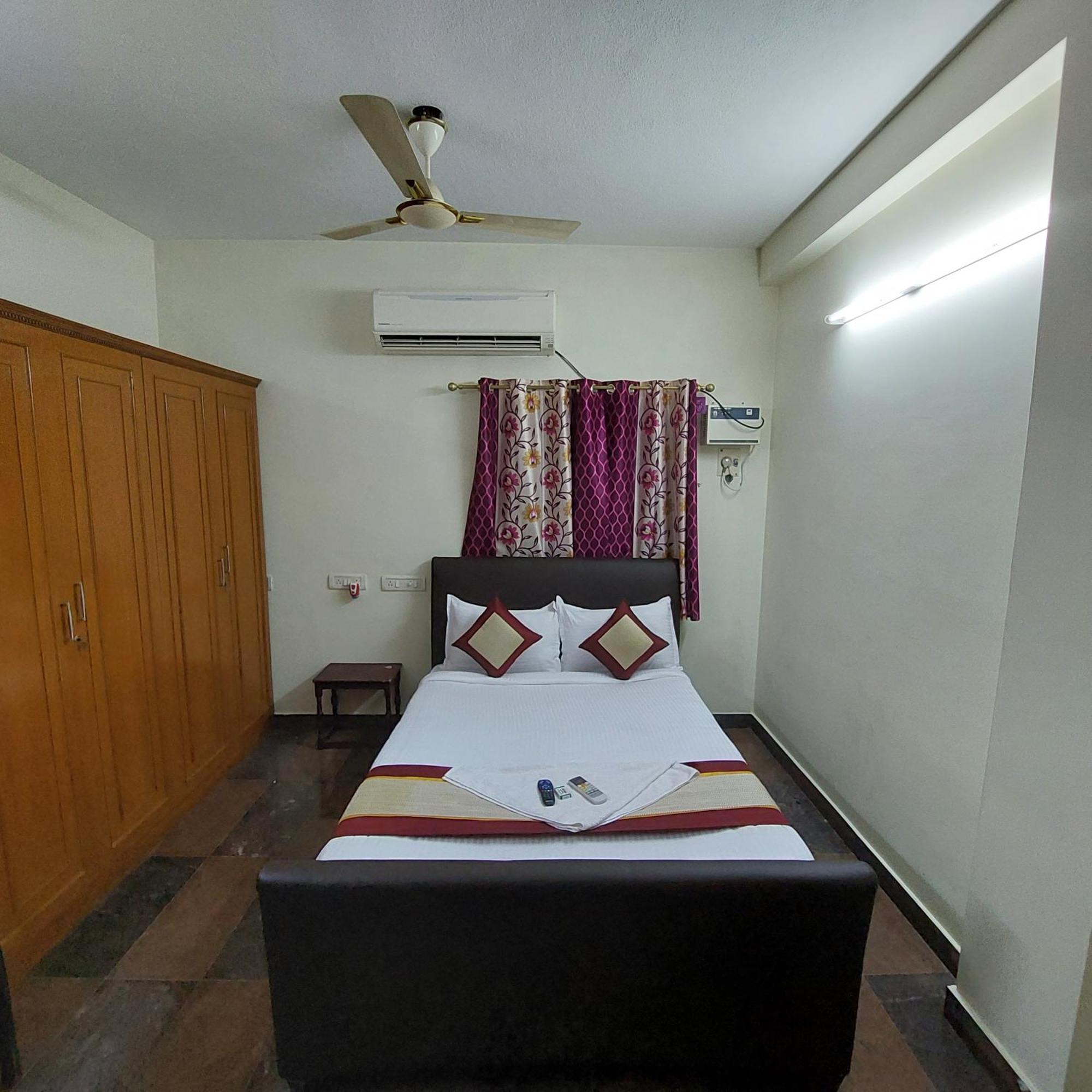 Iris Comfort Blossom Homestay Chennai