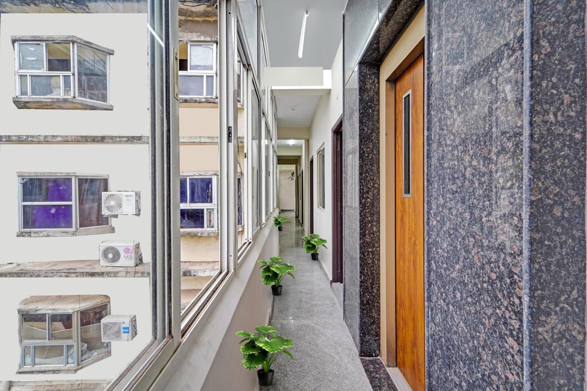 Hotel Super Townhouse 1096 Redfox Nungambakkam Near Apollo & Shankar Nethralaya Hospital Chennai