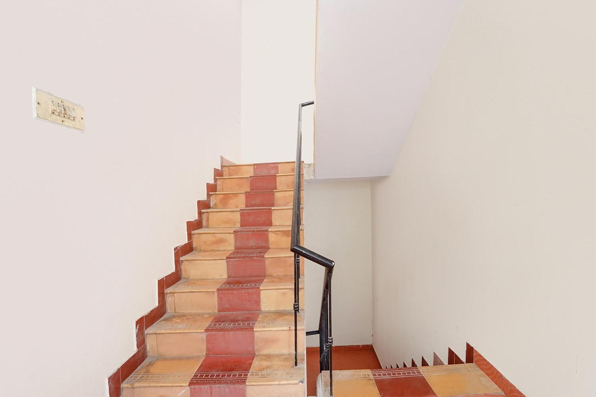 Fabexpress Epic Residency - Nr Dlf It Park & Trade Center Hotel