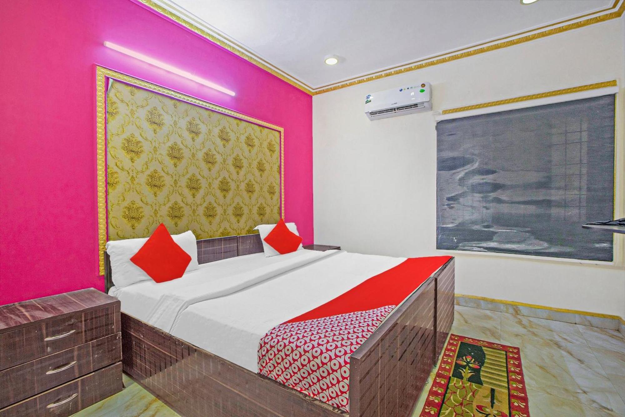 Collection O Ecr Residency And Service Hotel