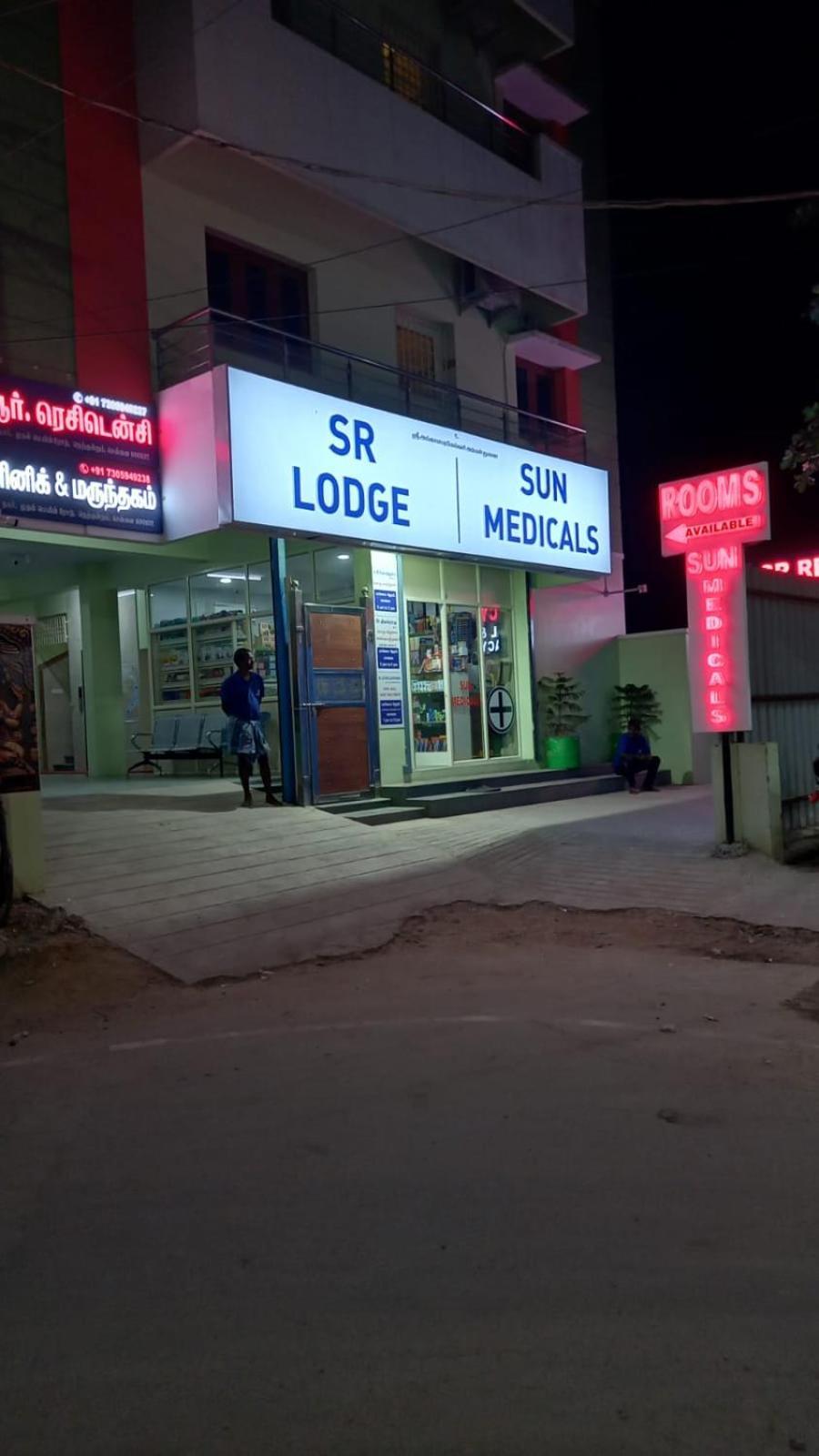Sr Residency Alojamento *