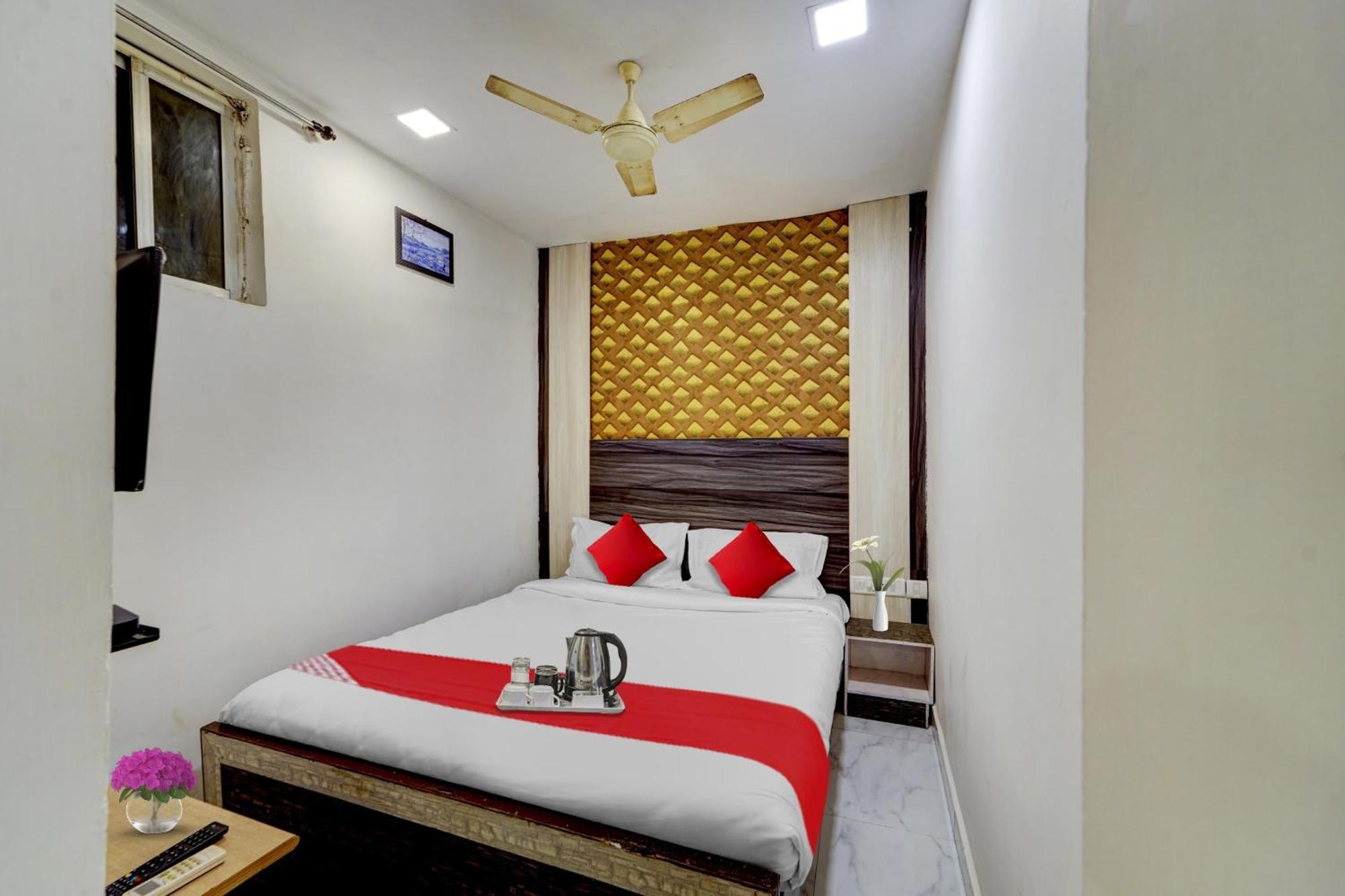 Hotel O White Near Central Railway Station