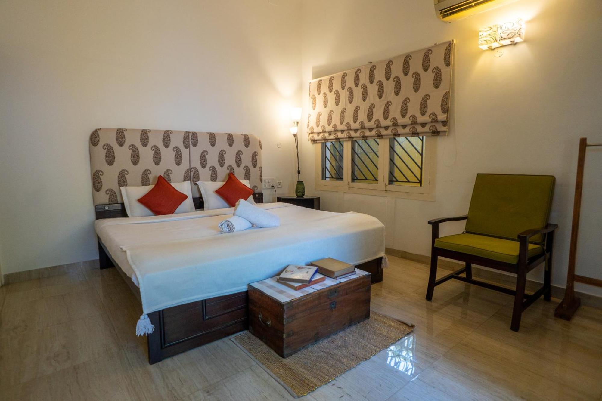 The White House Opp Park Hyatt * Chennai