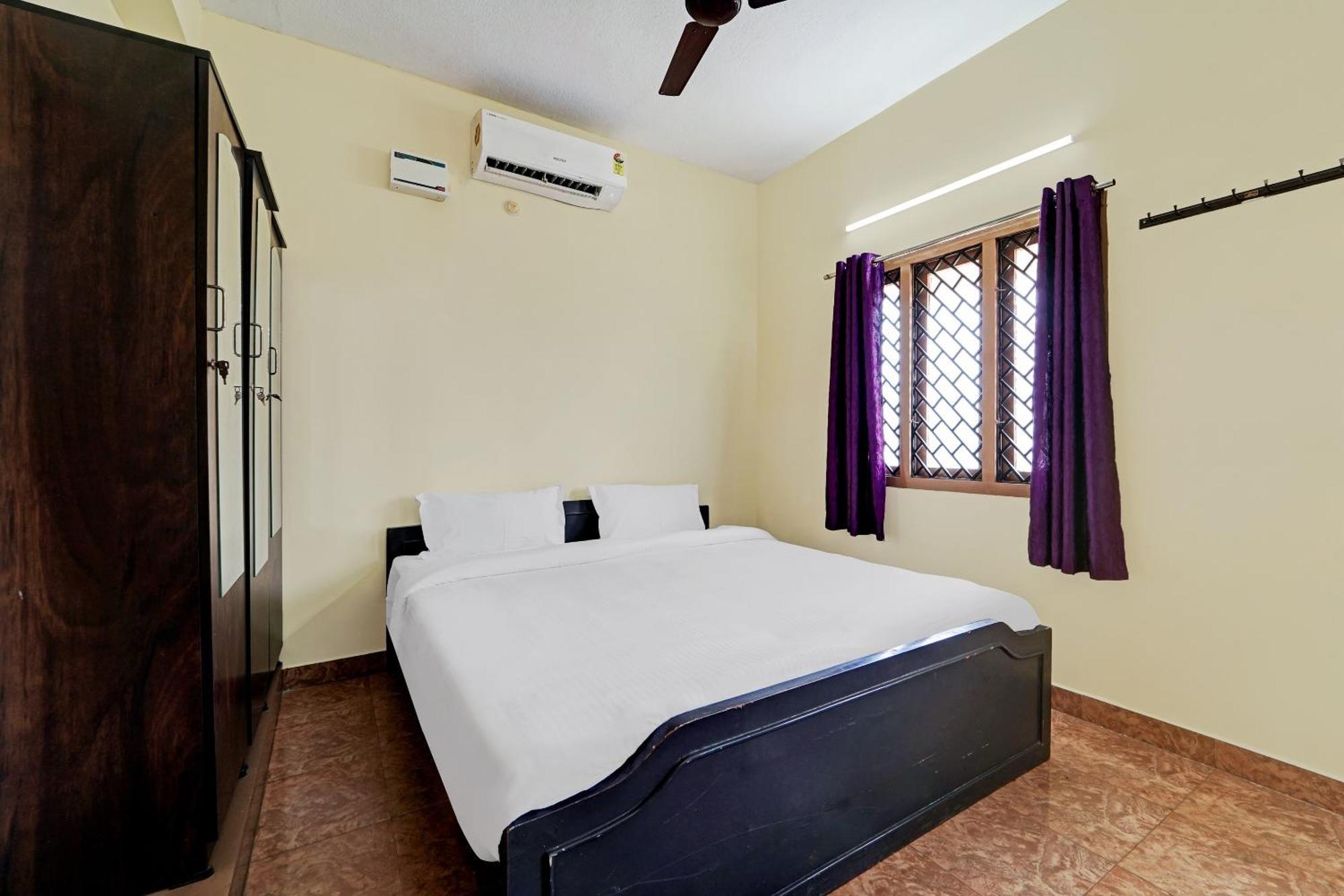 Collection O Senthamizh Residency Chennai