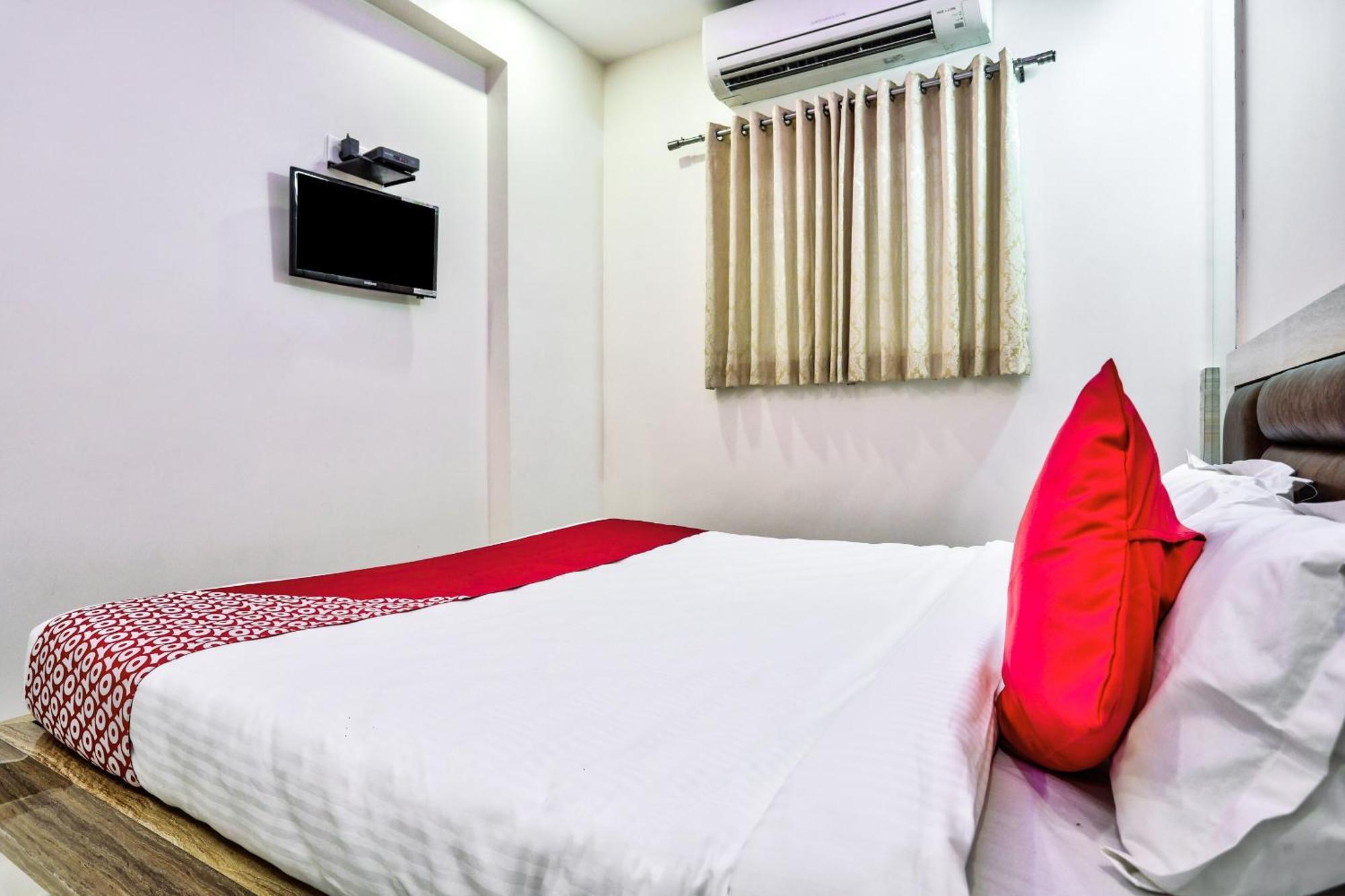 Hotel Oyo Manvaar